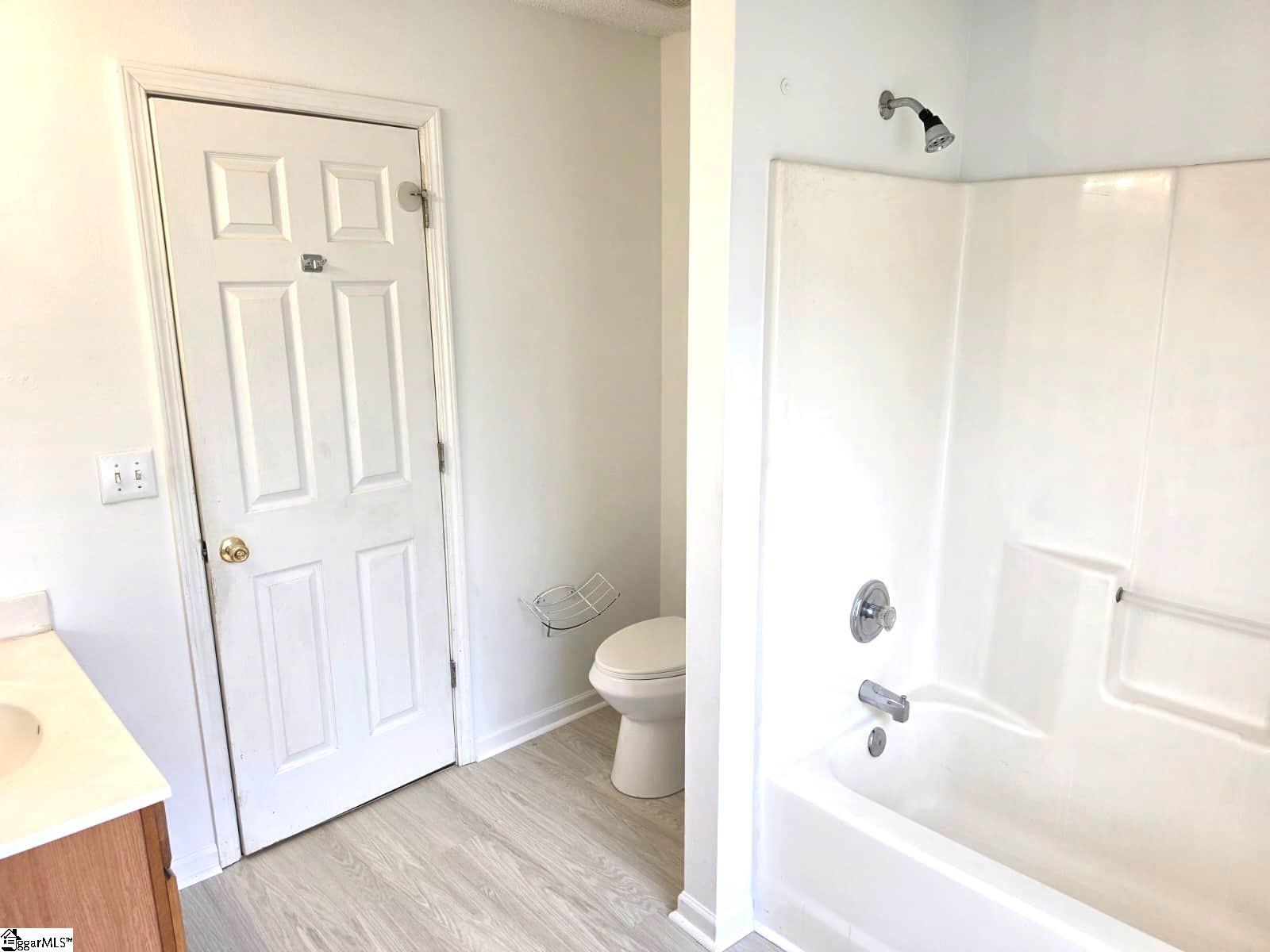 613 Golden Springs Lane Liberty, SC 29657-3321