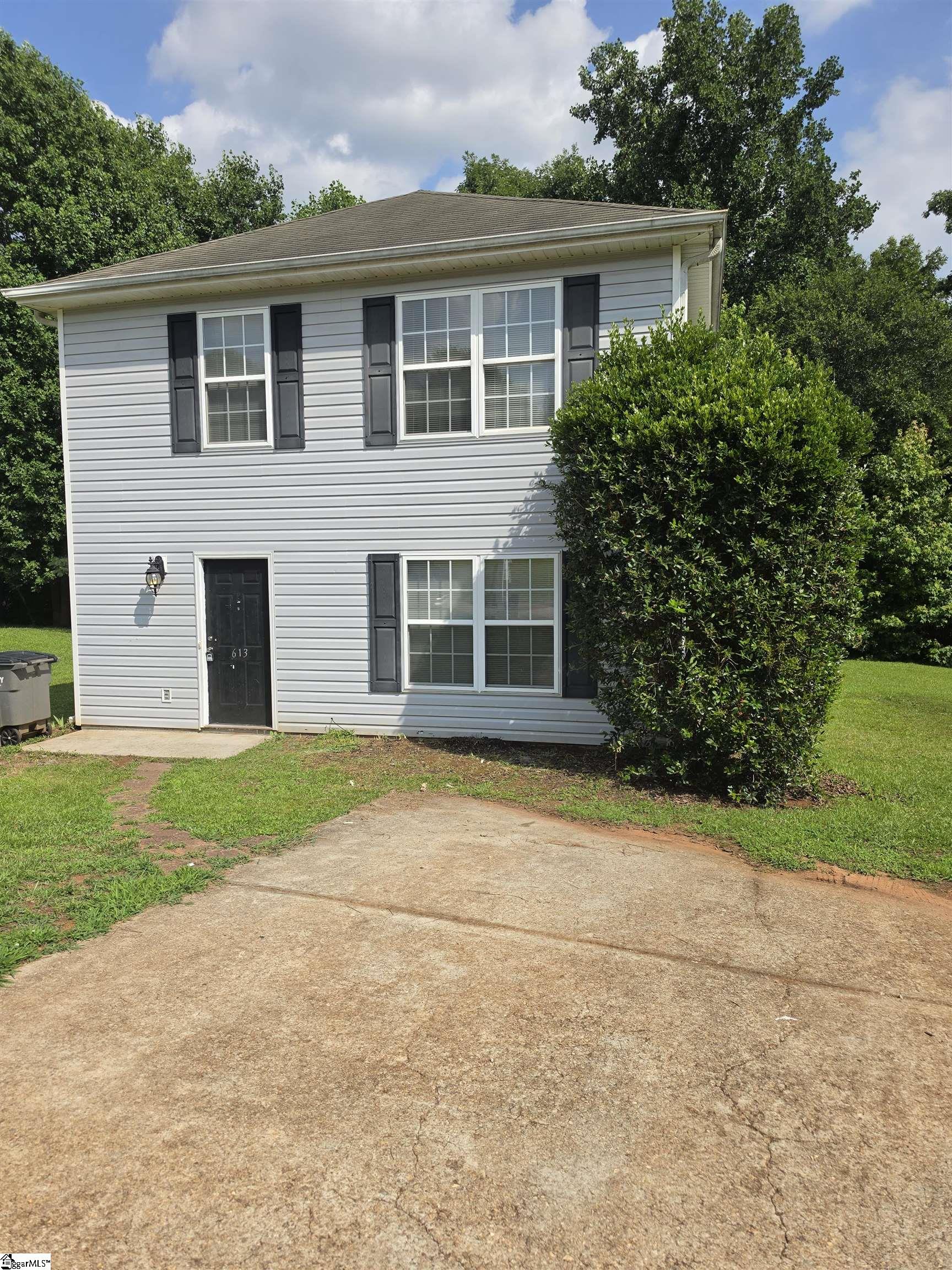 613 Golden Springs Lane Liberty, SC 29657-3321