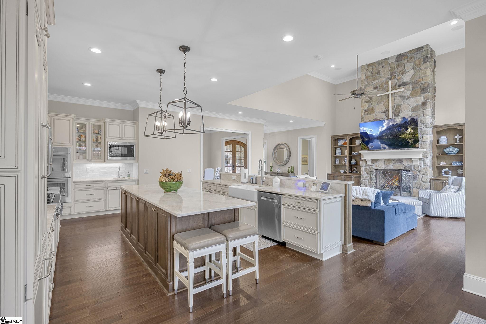 20 Parkins Oak Court Greenville, SC 29607