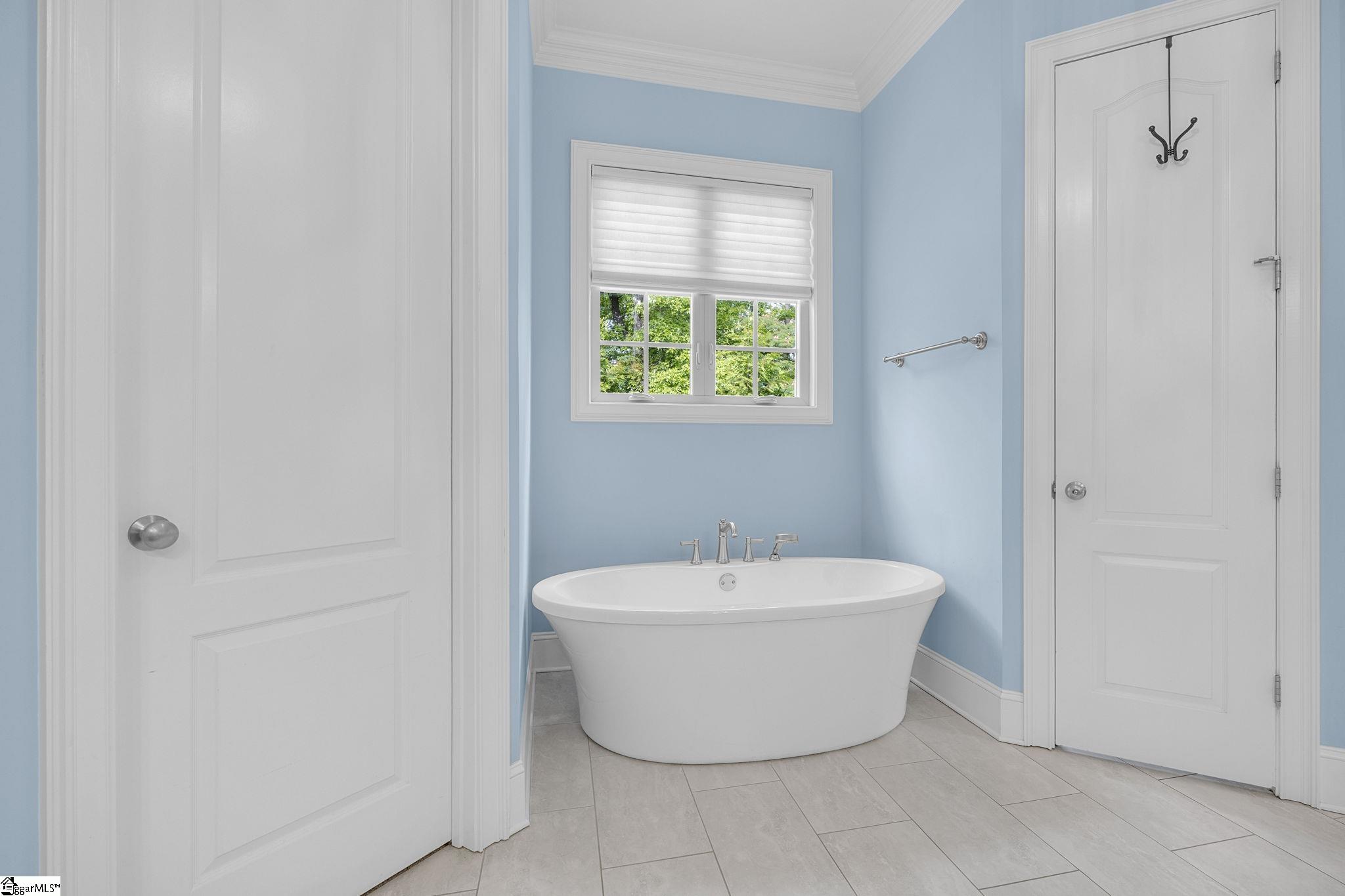 20 Parkins Oak Court Greenville, SC 29607