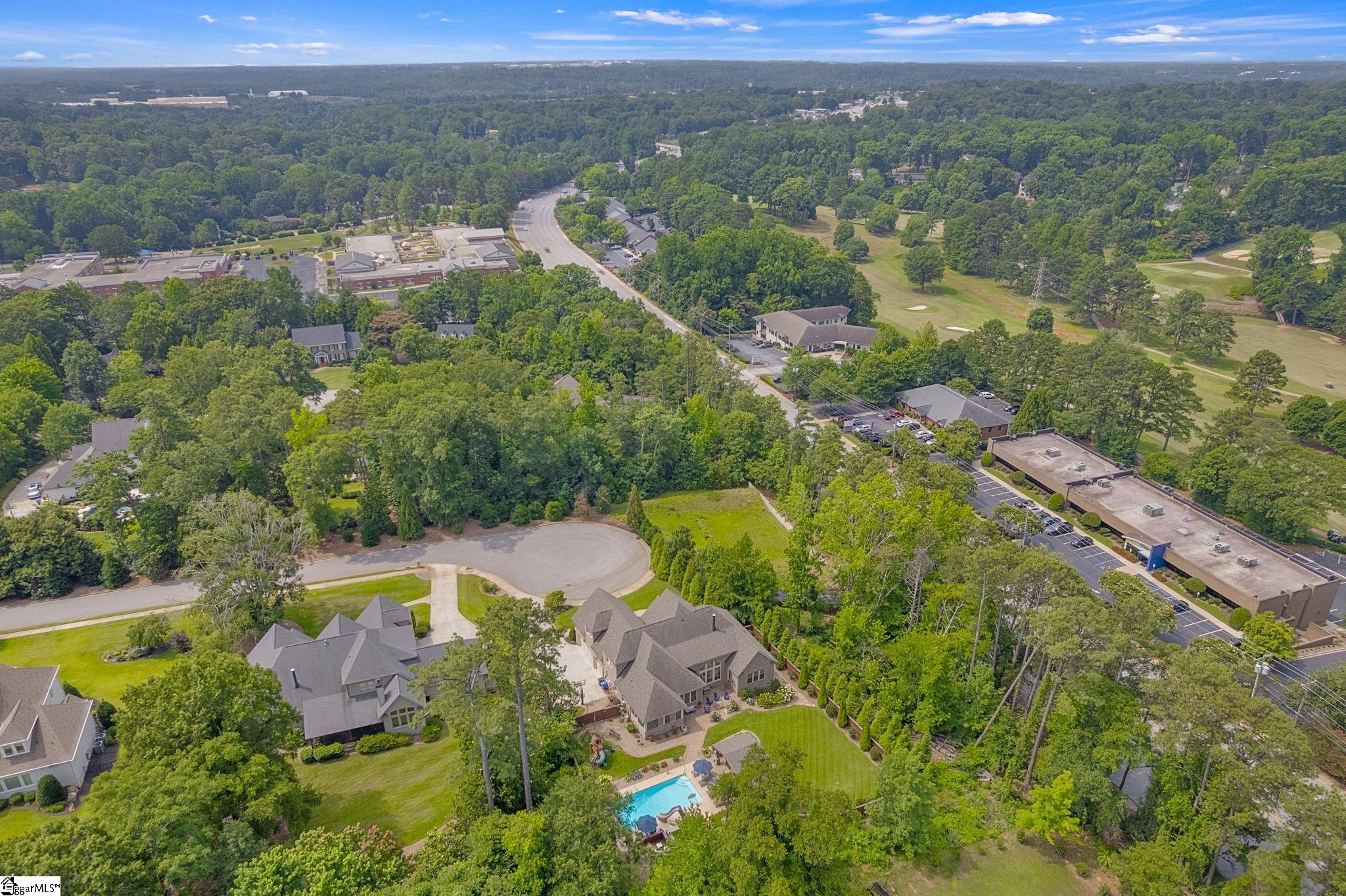 20 Parkins Oak Court Greenville, SC 29607