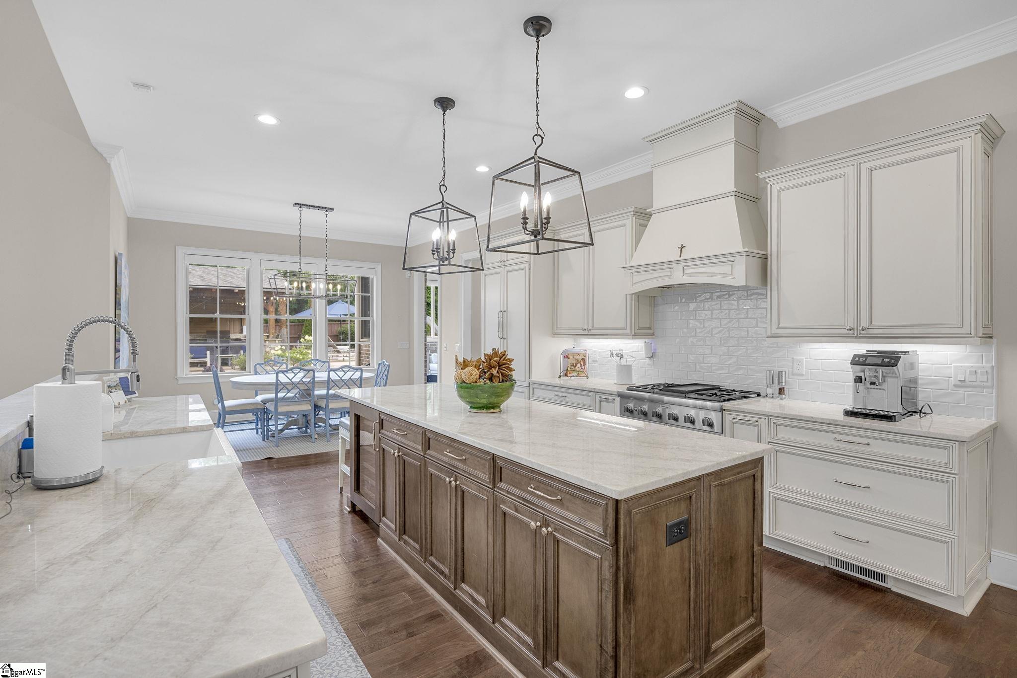 20 Parkins Oak Court Greenville, SC 29607