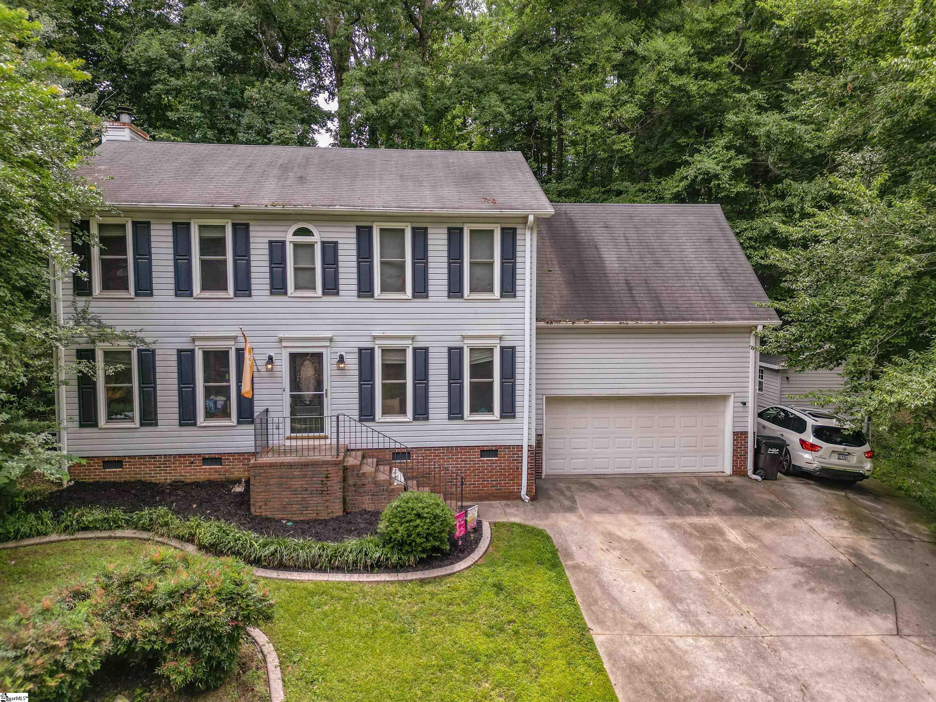 505 Hunters Hill Road Simpsonville, SC 29680