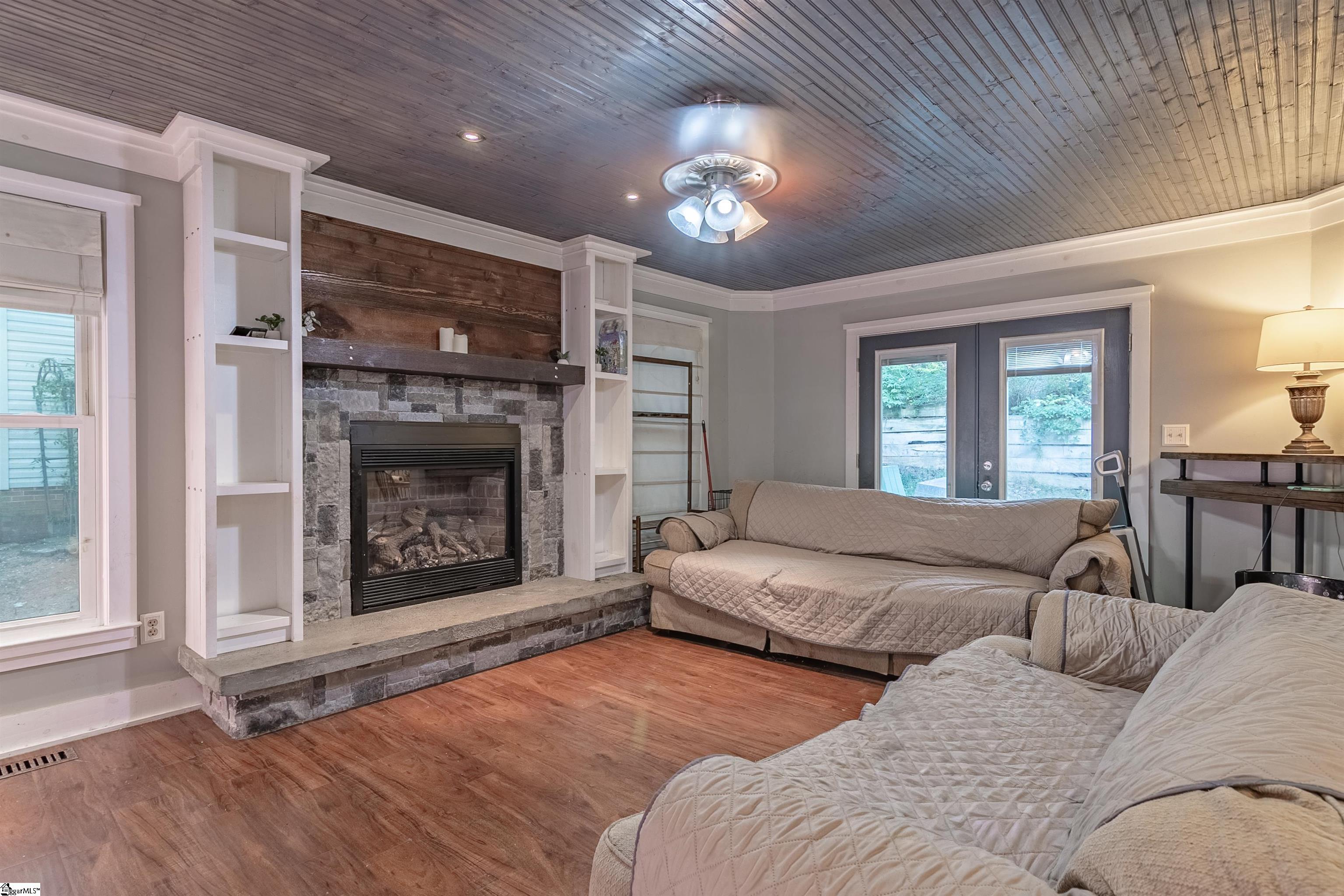 505 Hunters Hill Road Simpsonville, SC 29680