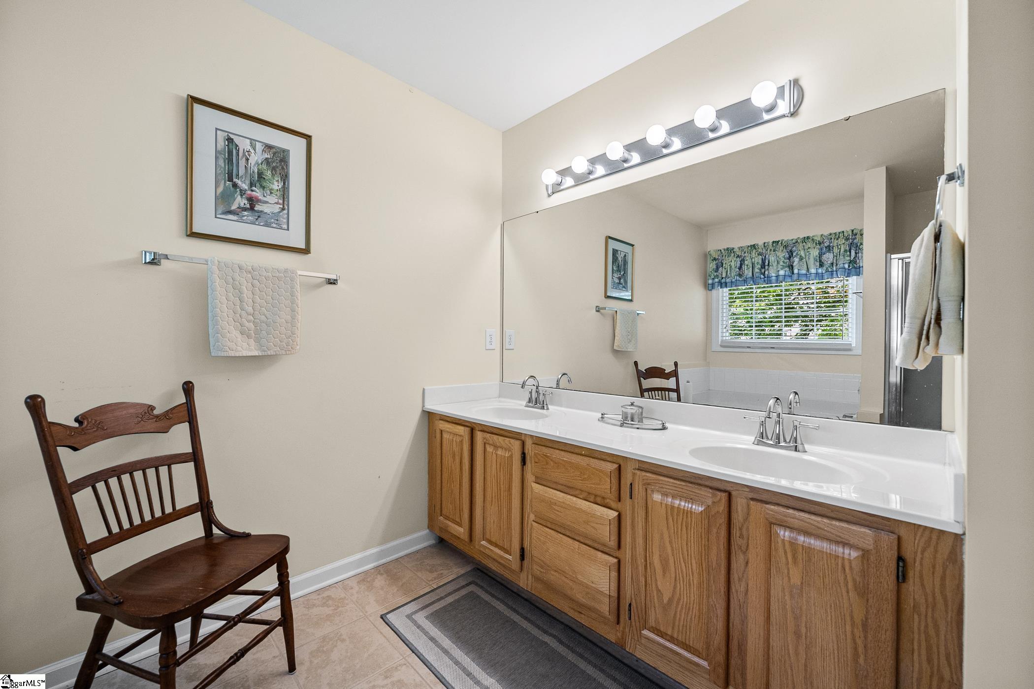 204 Neely Crossing Lane Simpsonville, SC 29680
