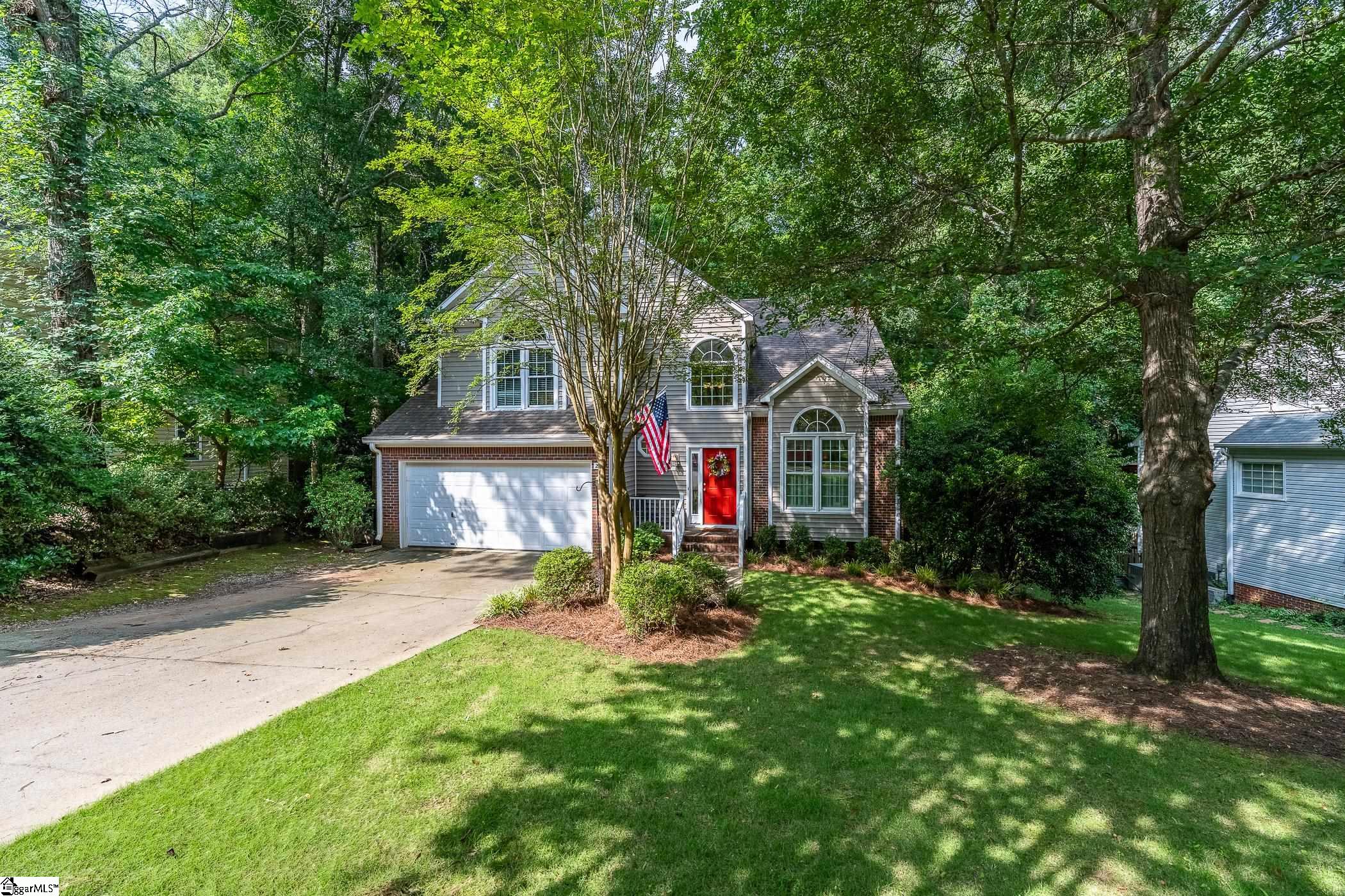 204 Neely Crossing Lane Simpsonville, SC 29680