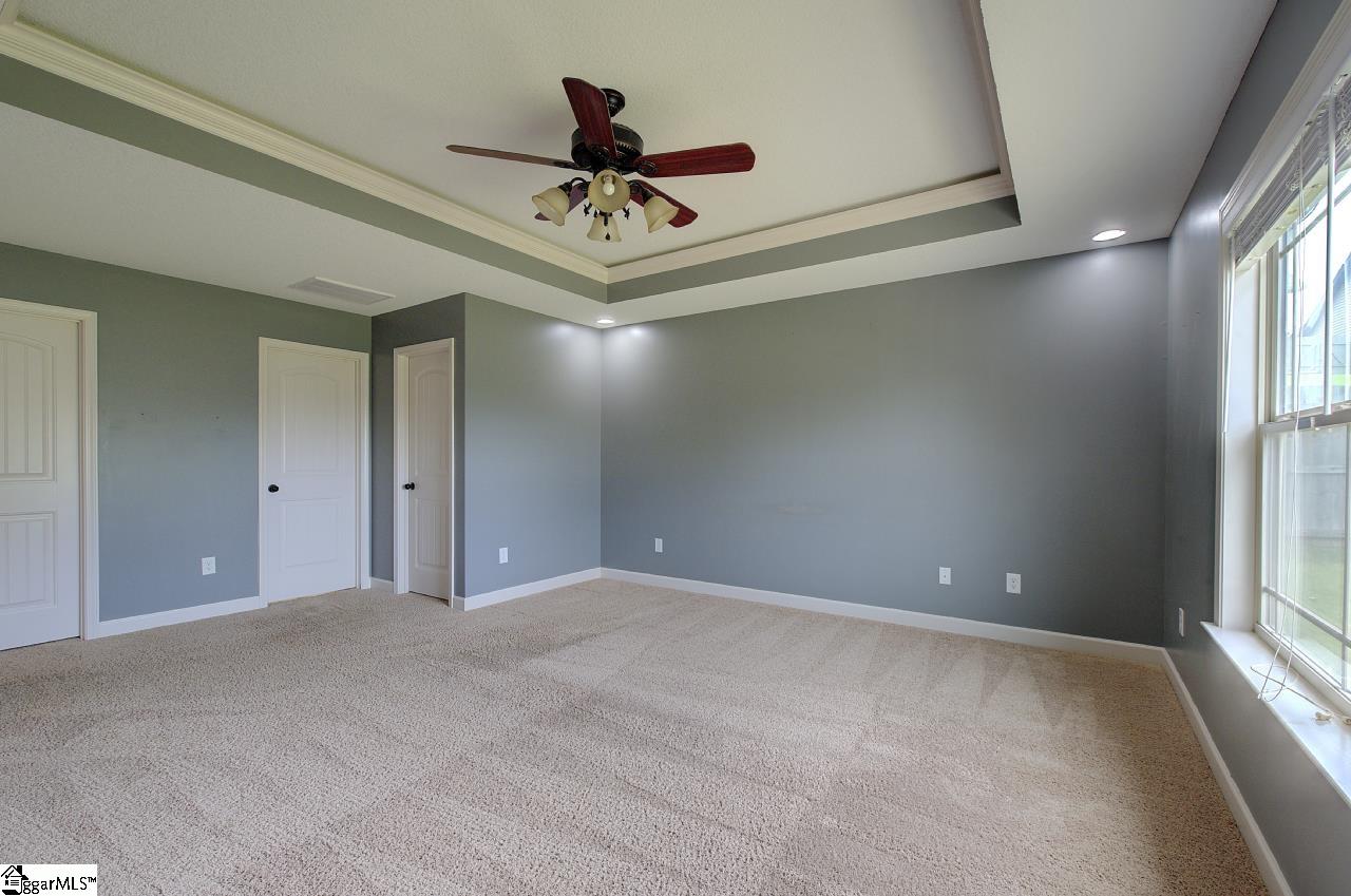 411 Shoreline Boulevard Boiling Springs, SC 29316