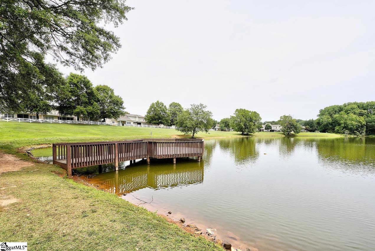 411 Shoreline Boulevard Boiling Springs, SC 29316