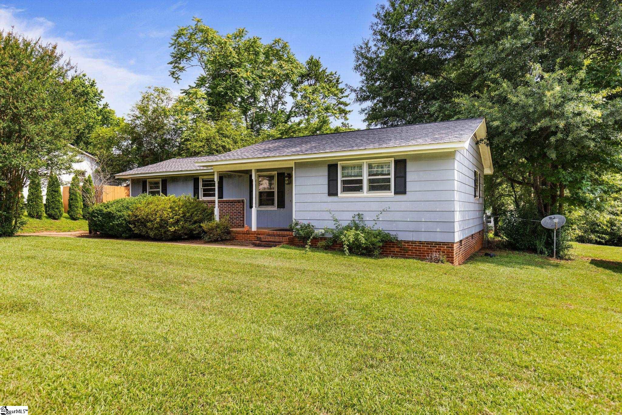 111 Faunawood Drive Simpsonville, SC 29680