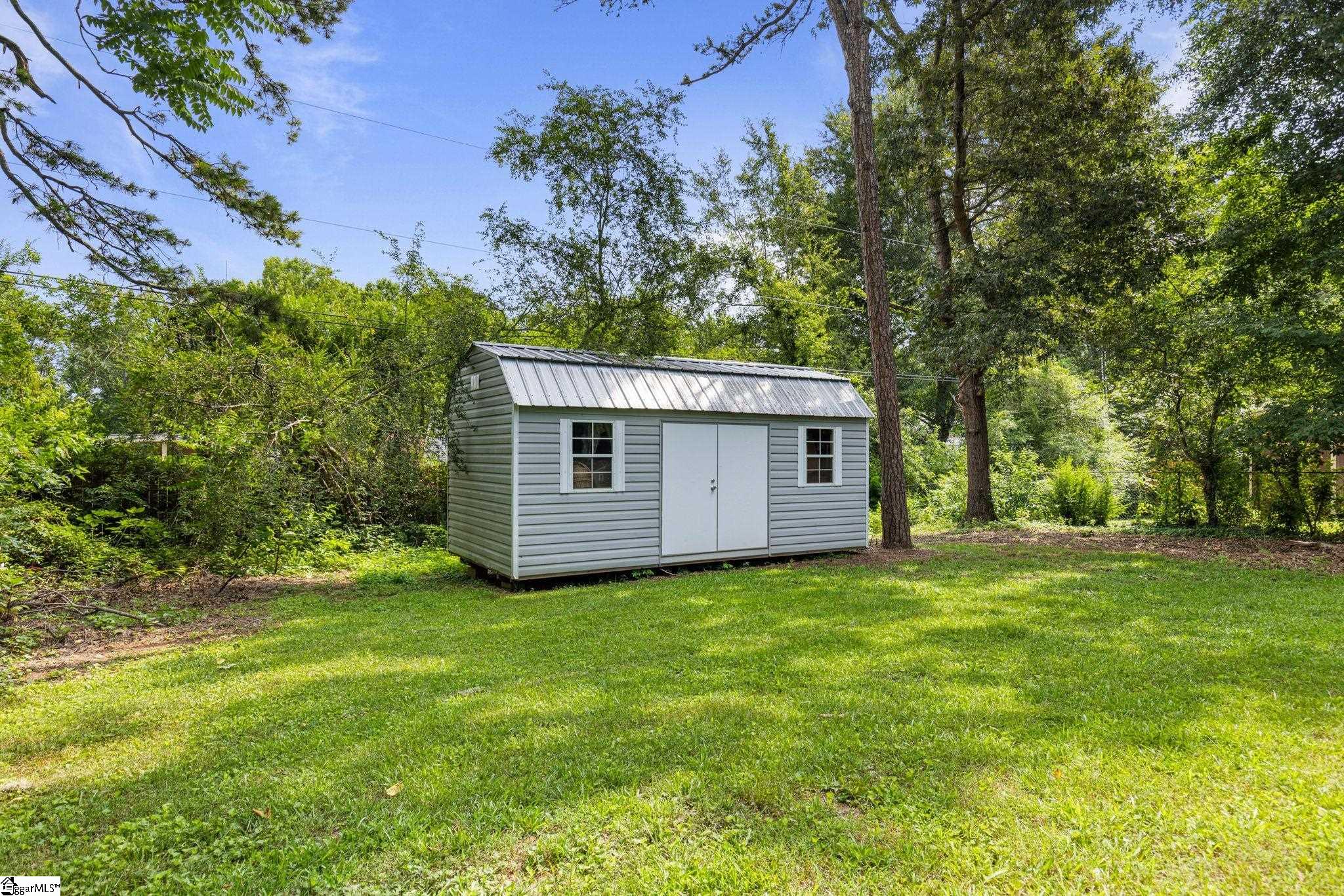 111 Faunawood Drive Simpsonville, SC 29680
