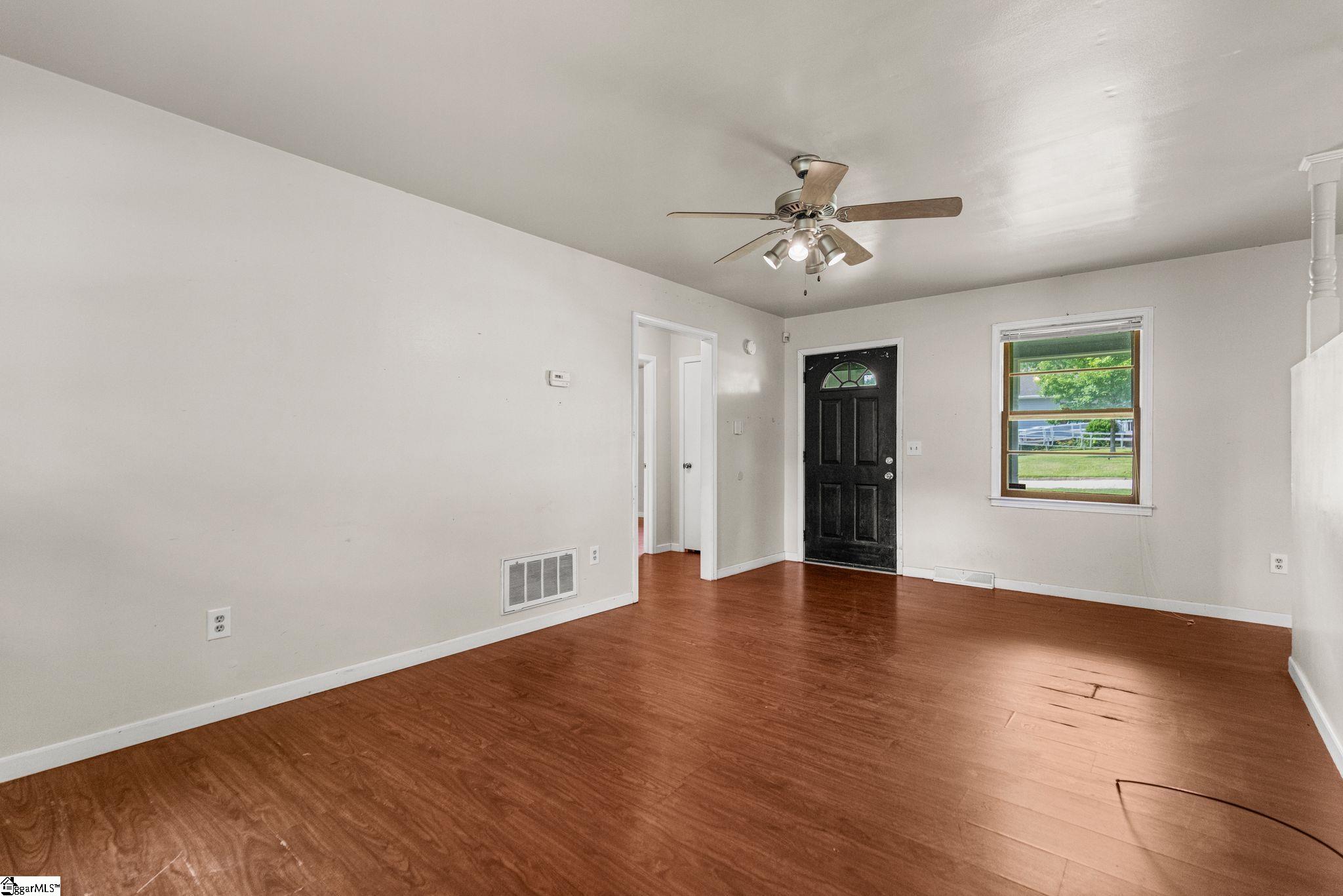 111 Faunawood Drive Simpsonville, SC 29680