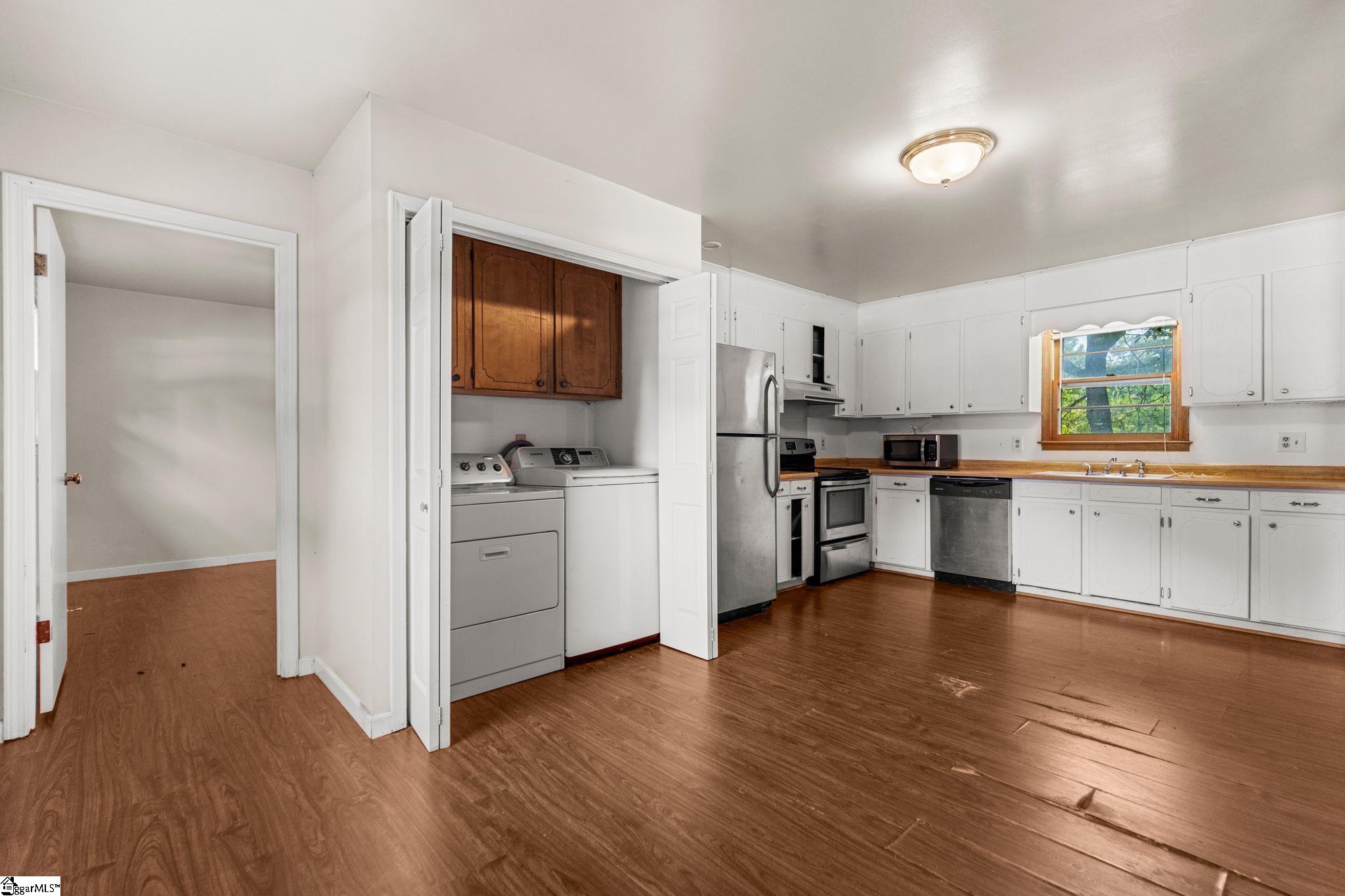 111 Faunawood Drive Simpsonville, SC 29680