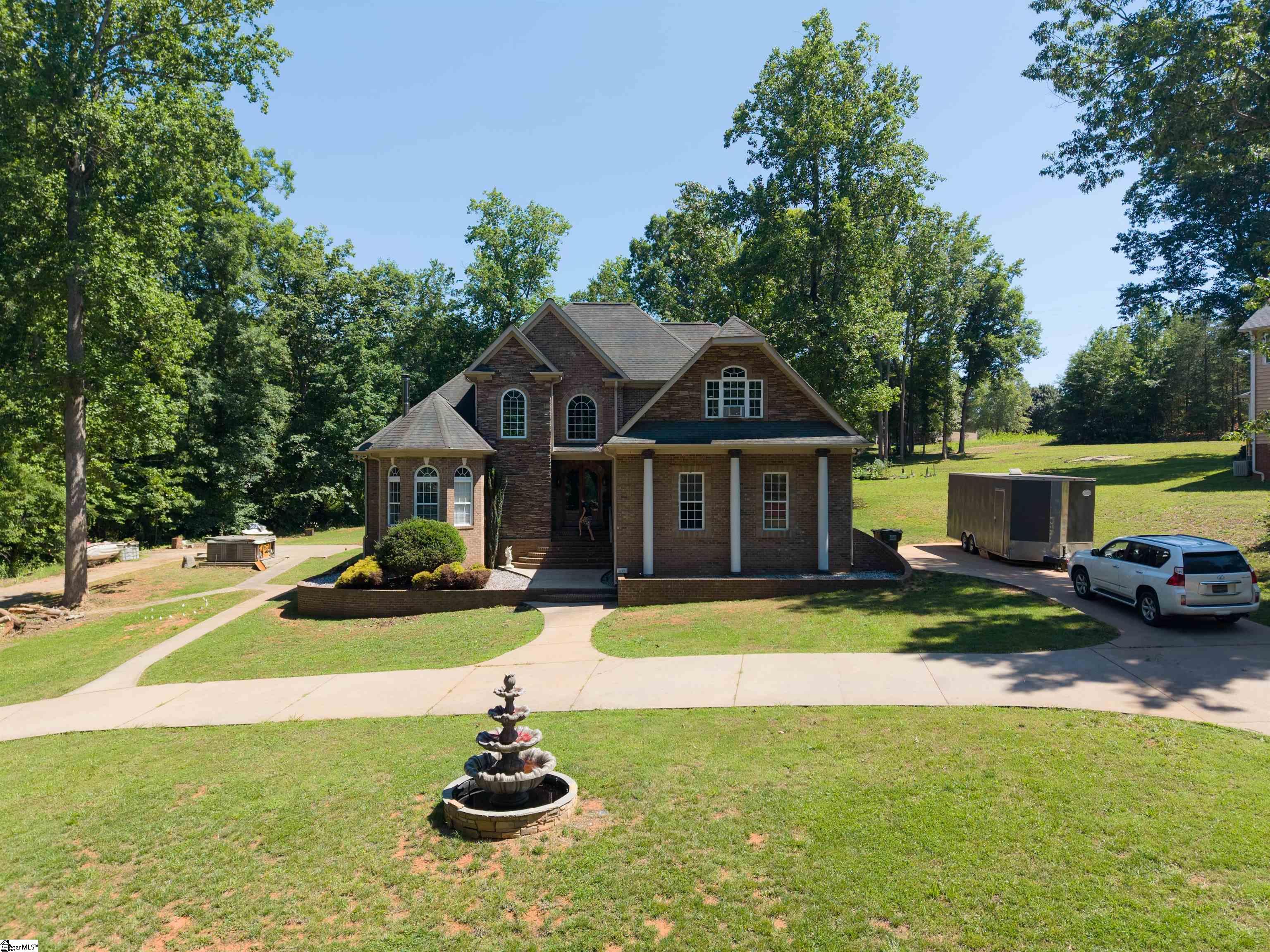 102 Point Bluff Court Inman, SC 29349