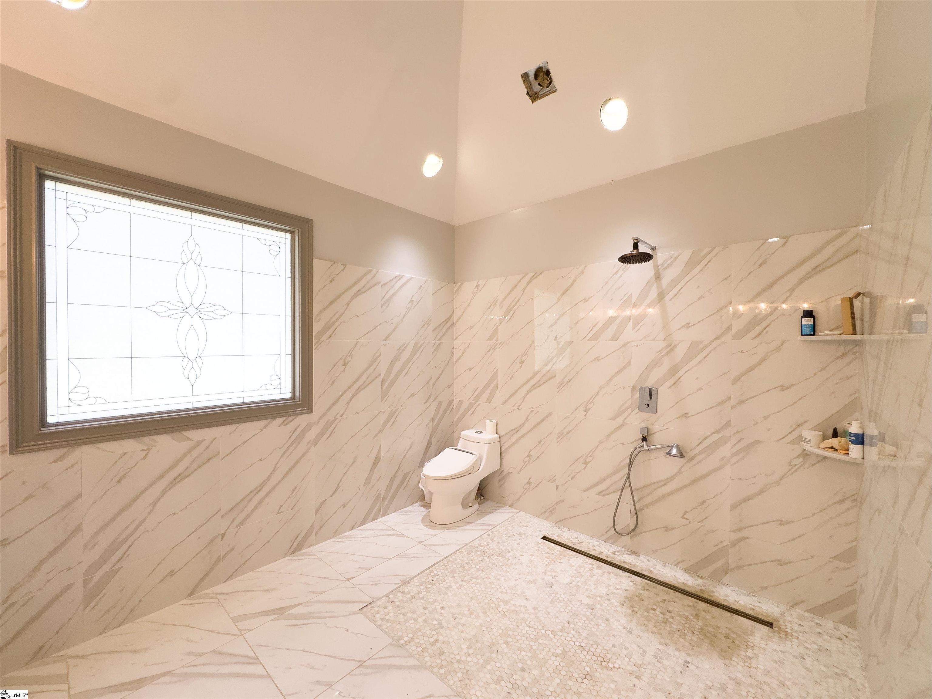 102 Point Bluff Court Inman, SC 29349