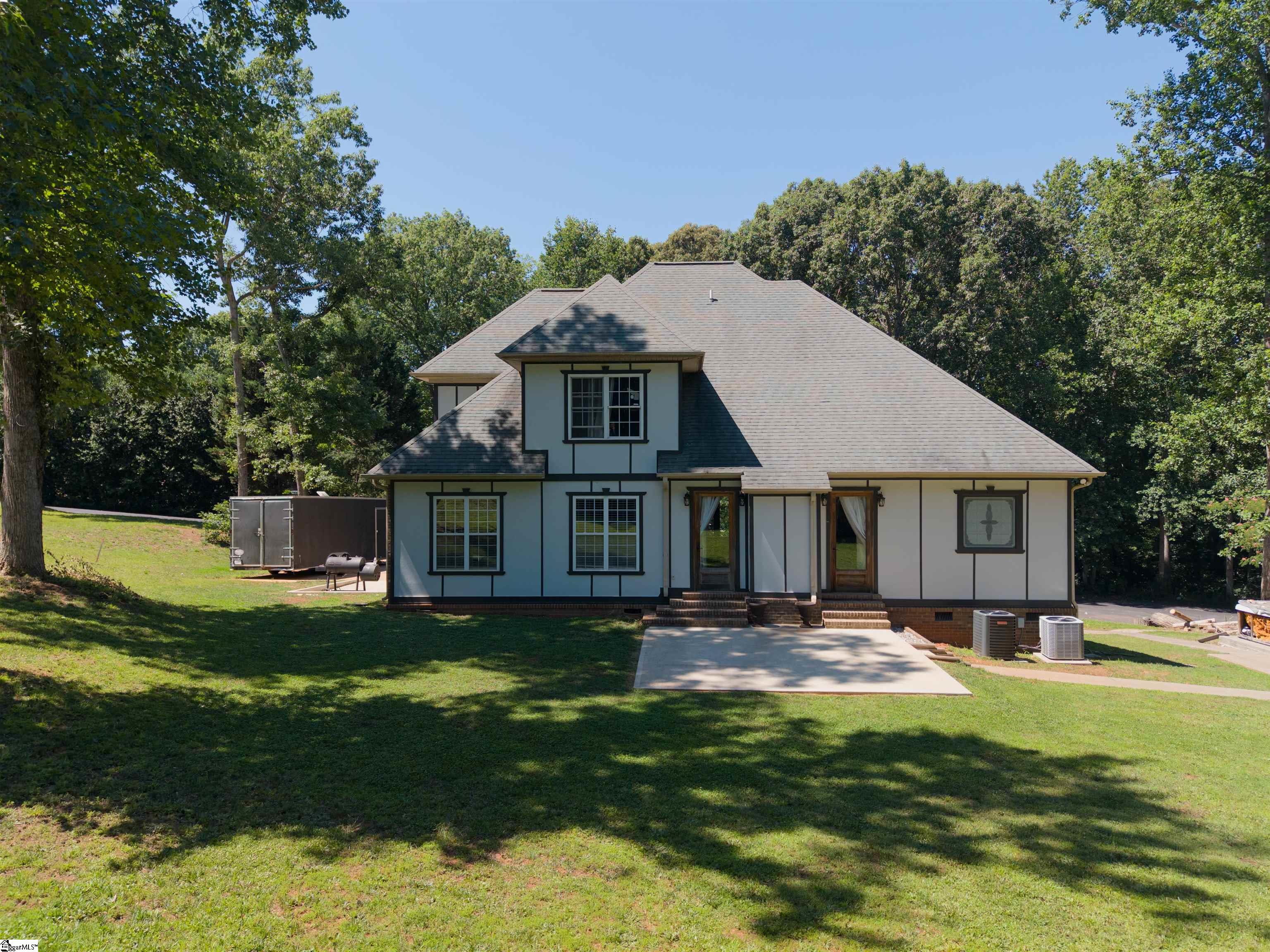 102 Point Bluff Court Inman, SC 29349