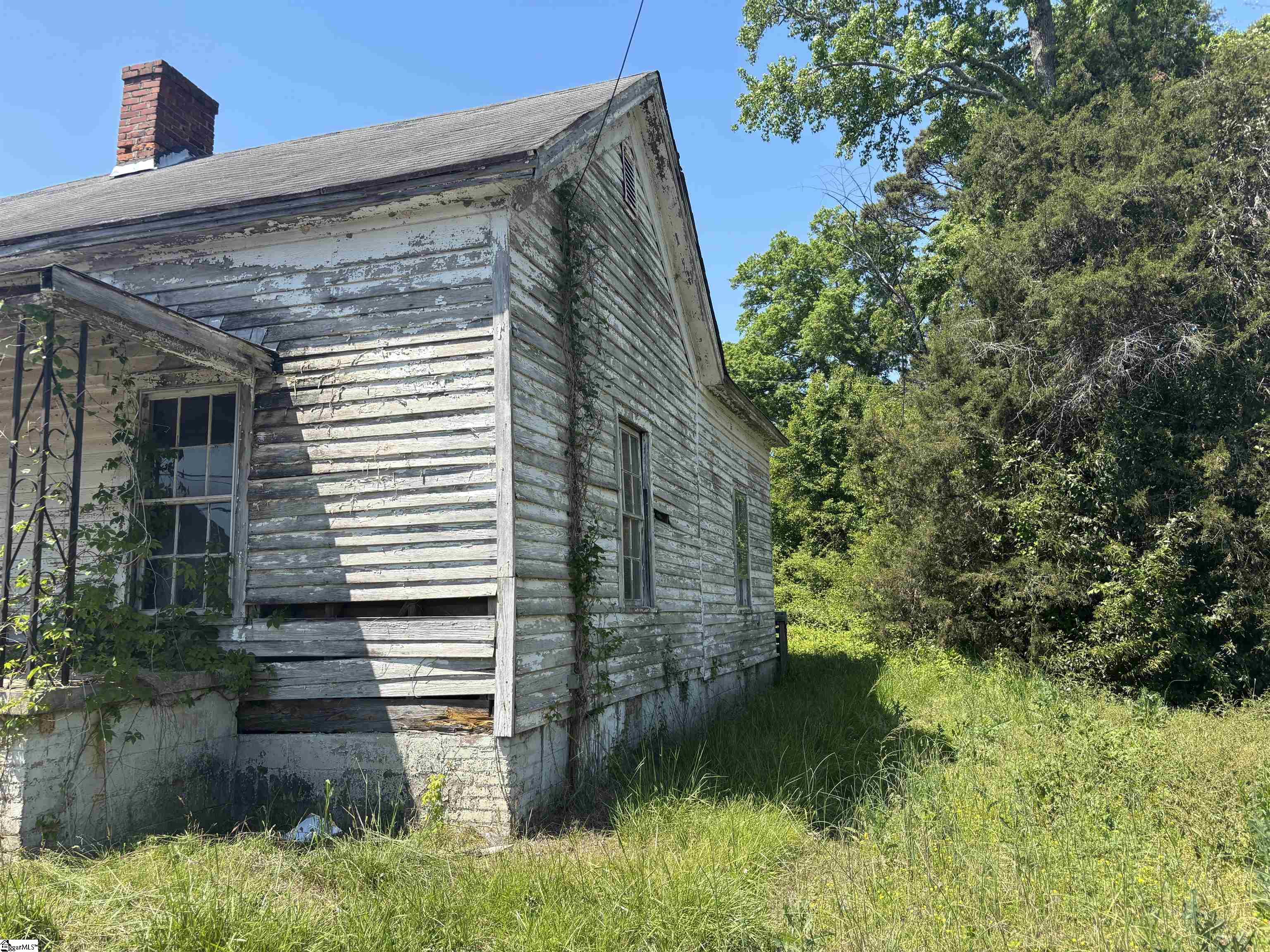 28 Copeland Laurens, SC 29360