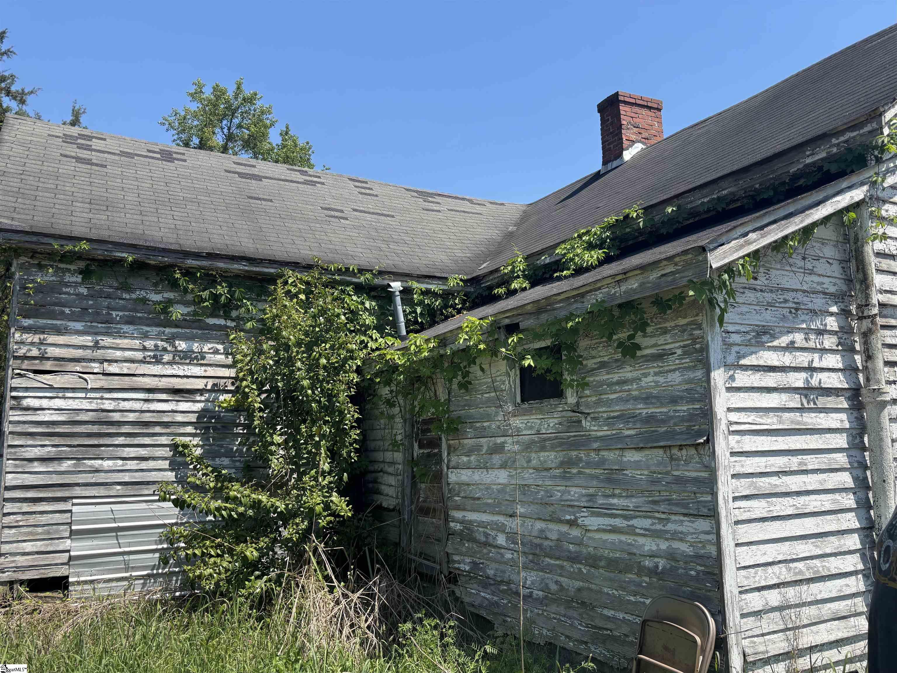 28 Copeland Laurens, SC 29360
