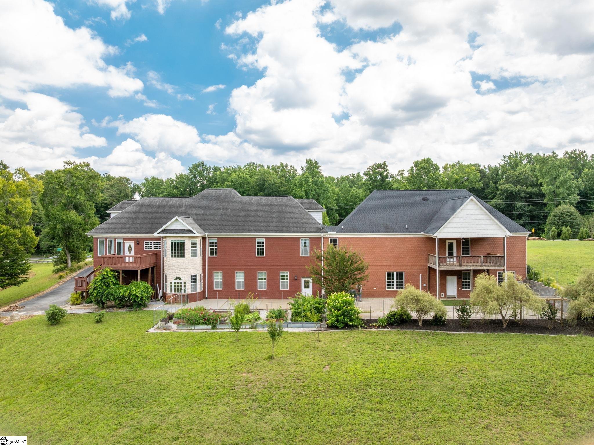 215 Log Shoals Road Greenville, SC 29605
