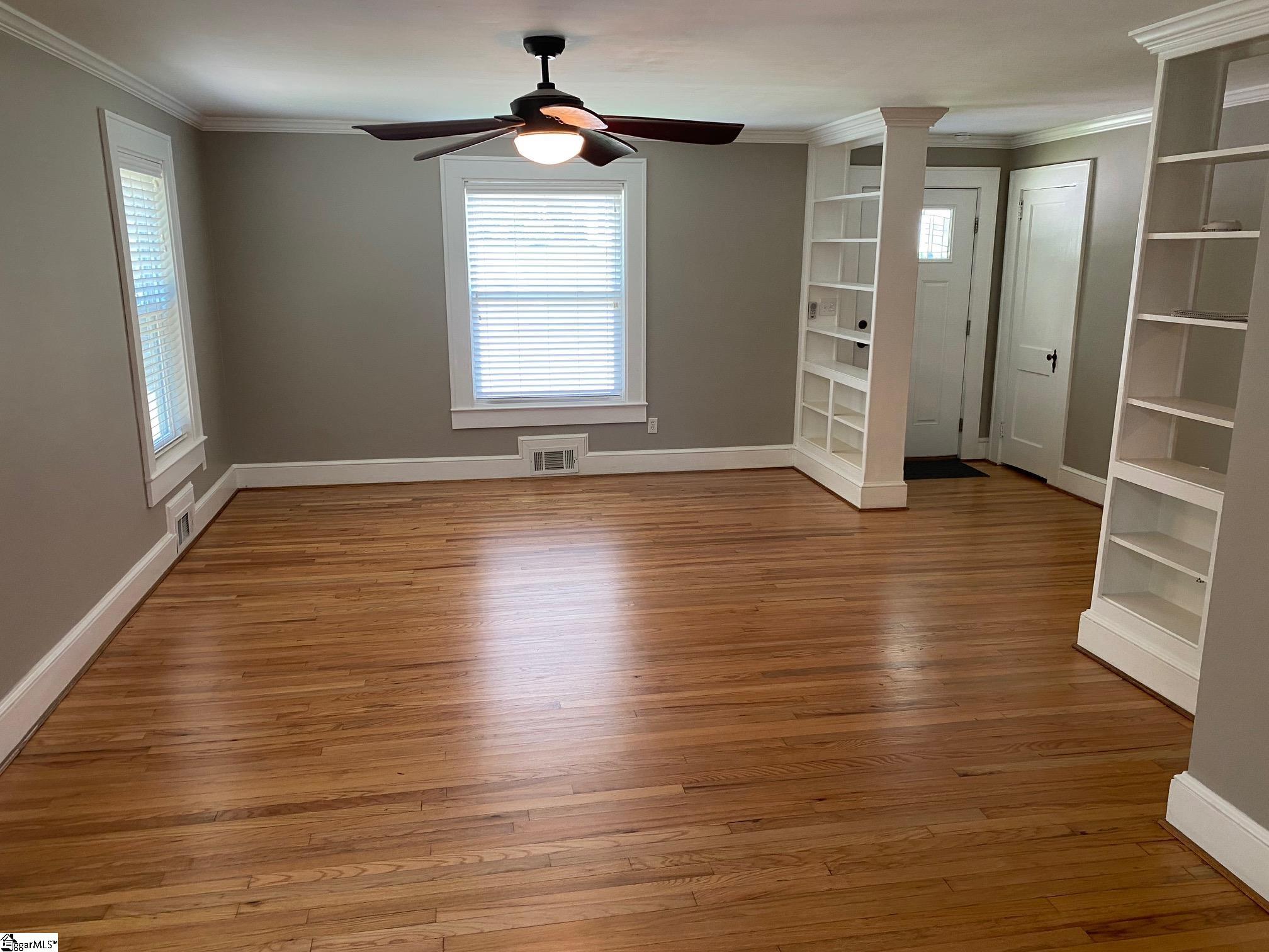224 Irby Avenue Laurens, SC 29360