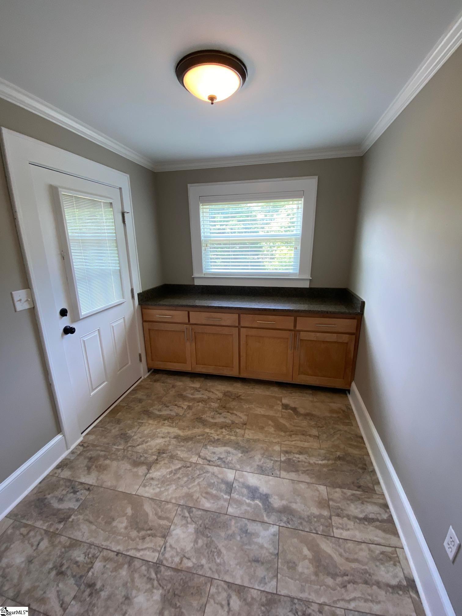 224 Irby Avenue Laurens, SC 29360