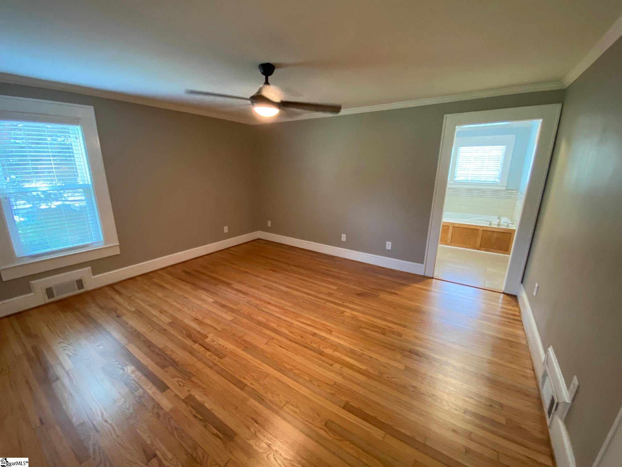 224 Irby Avenue Laurens, SC 29360
