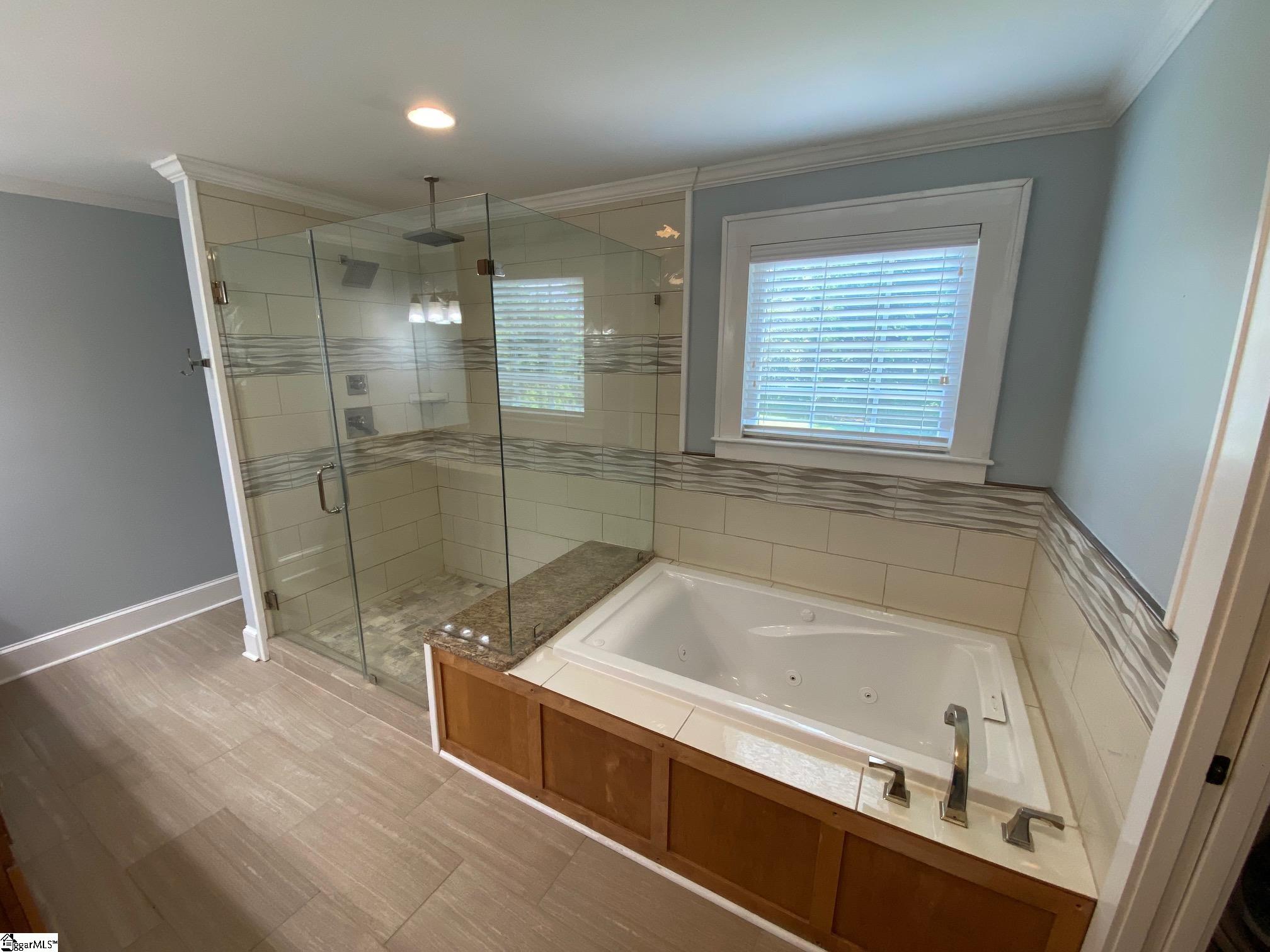 224 Irby Avenue Laurens, SC 29360