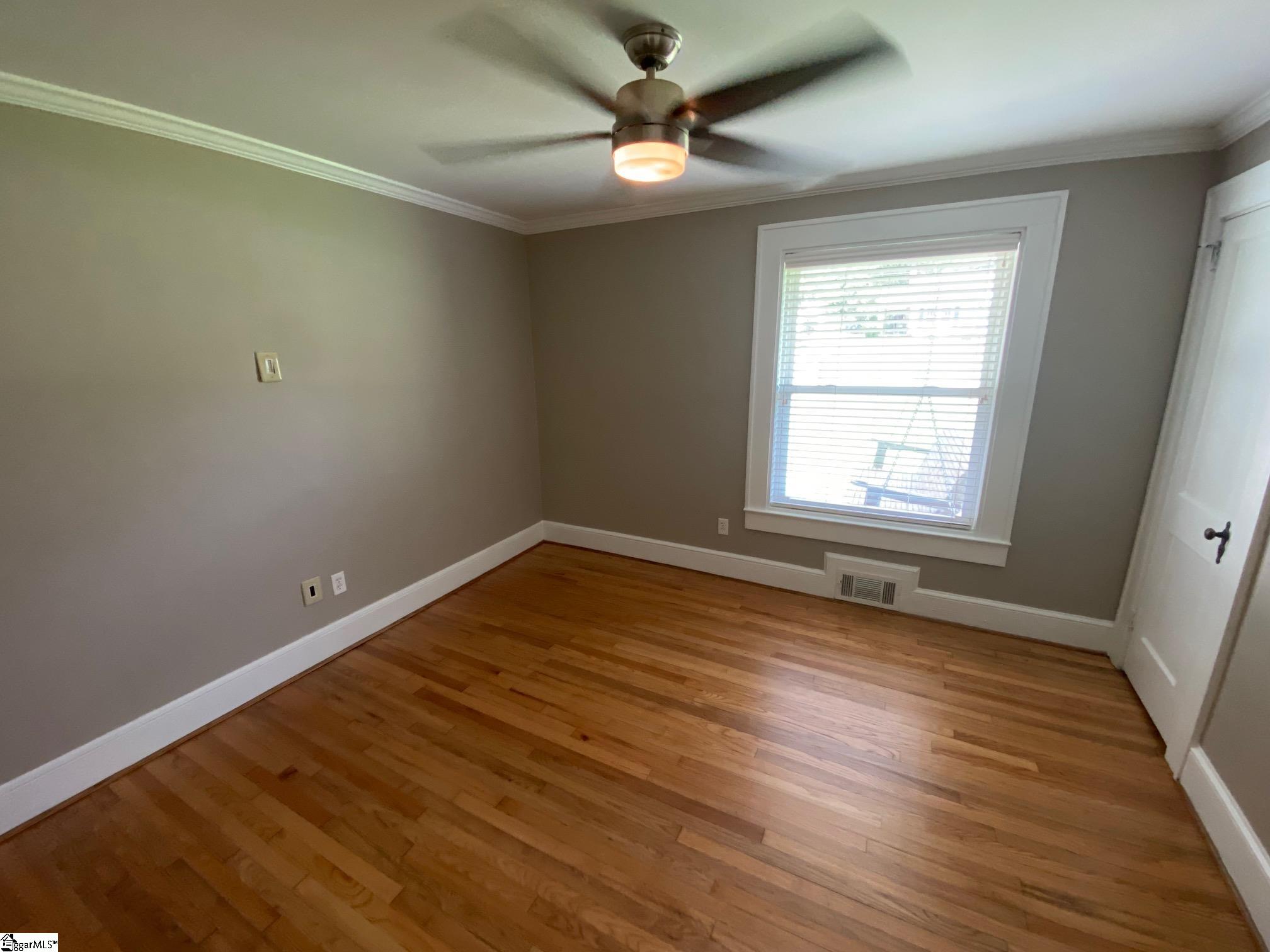 224 Irby Avenue Laurens, SC 29360