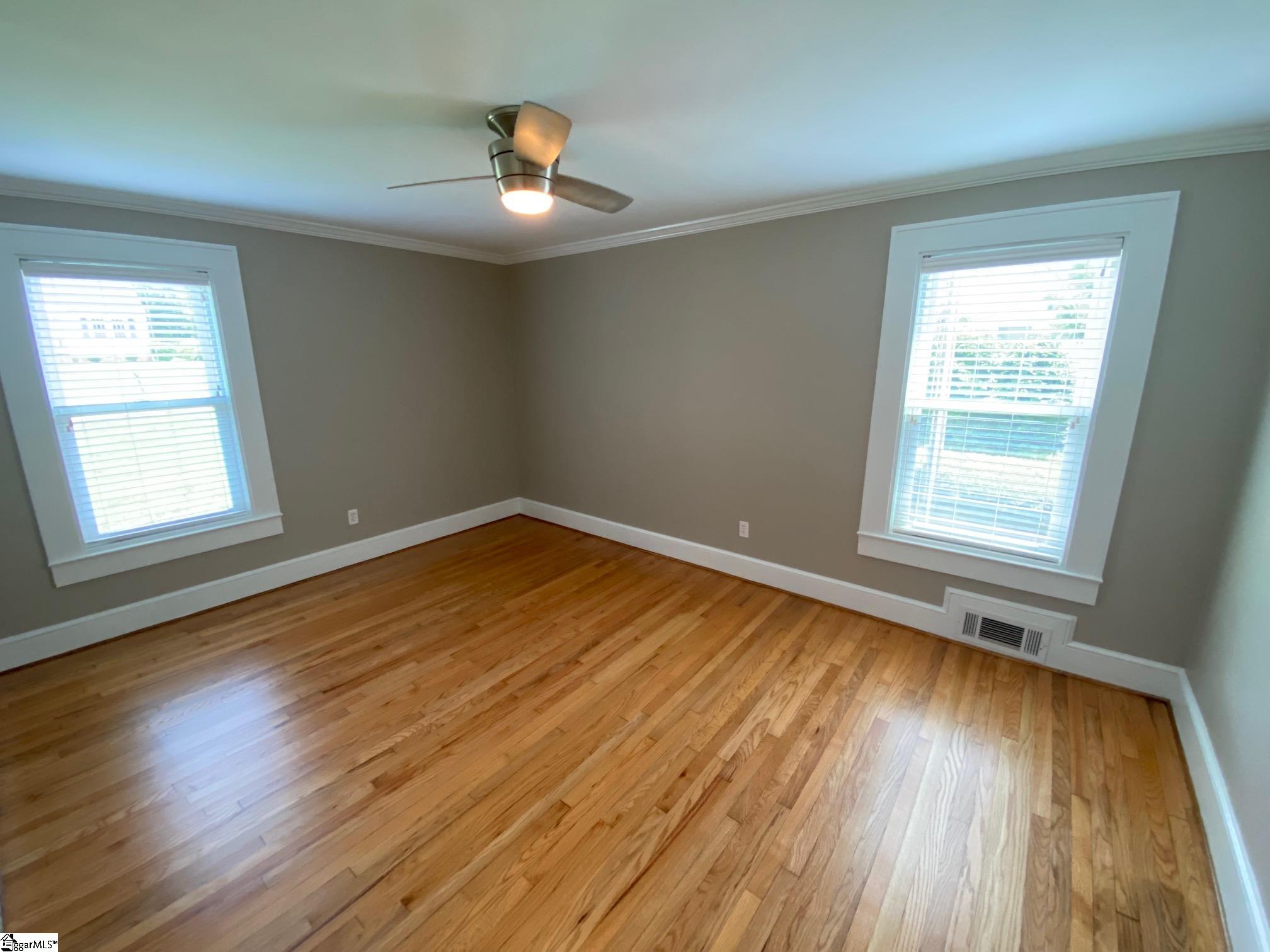224 Irby Avenue Laurens, SC 29360
