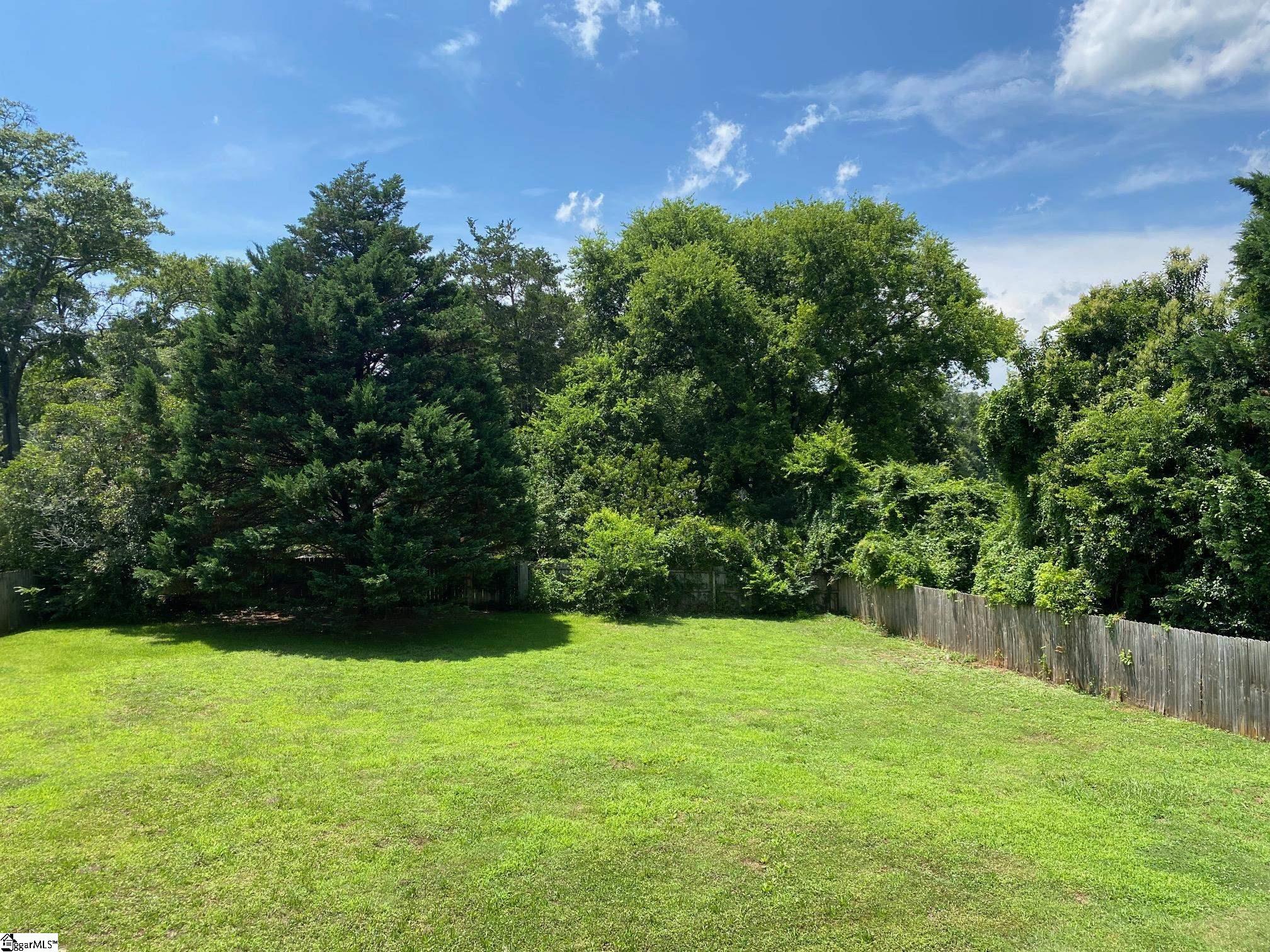 224 Irby Avenue Laurens, SC 29360