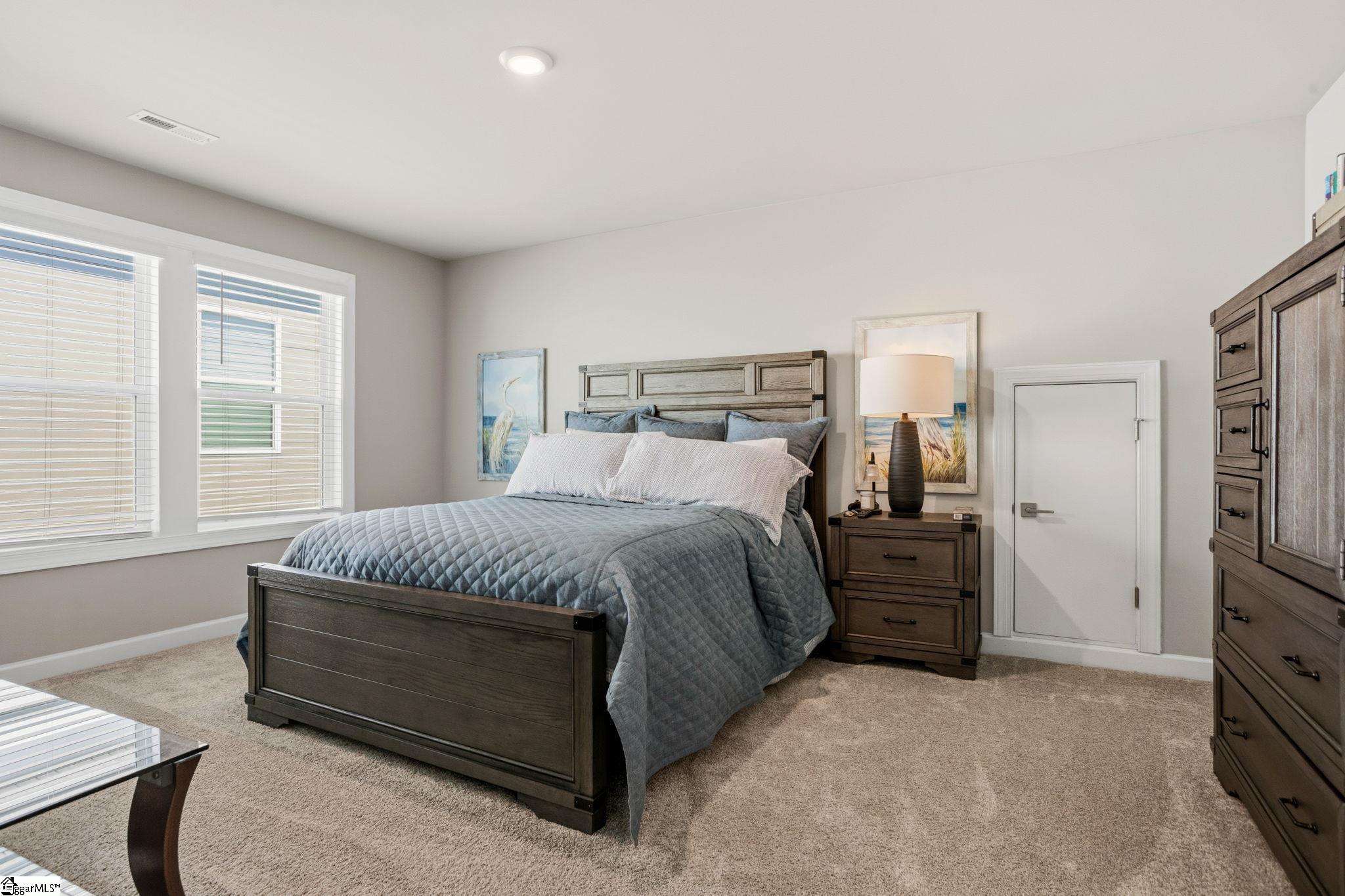 927 Whitemarsh Avenue Simpsonville, SC 29680