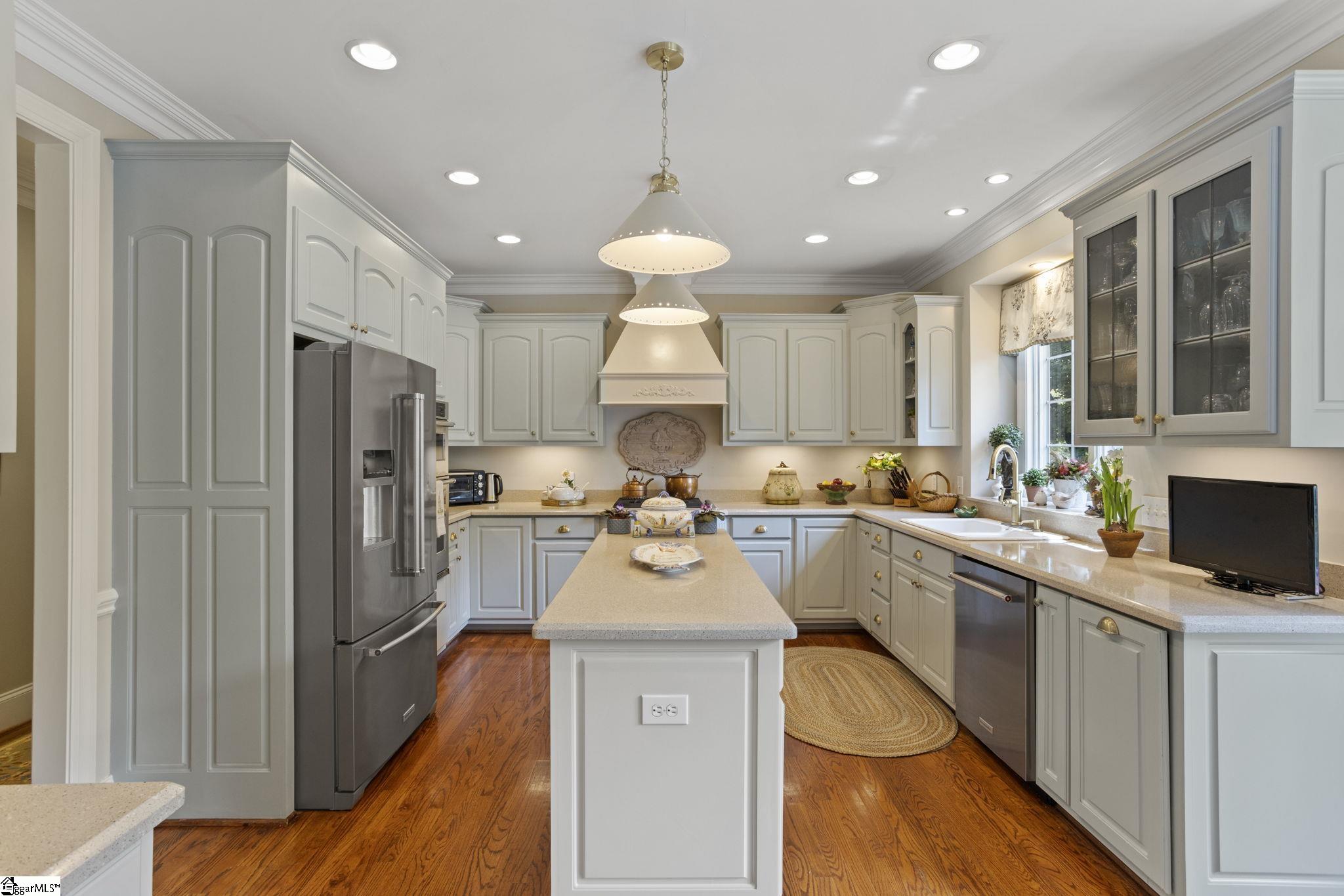 105 Red Branch Lane Simpsonville, SC 29681