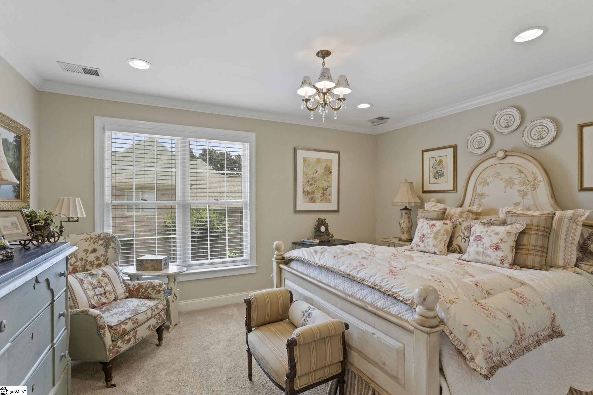 105 Red Branch Lane Simpsonville, SC 29681