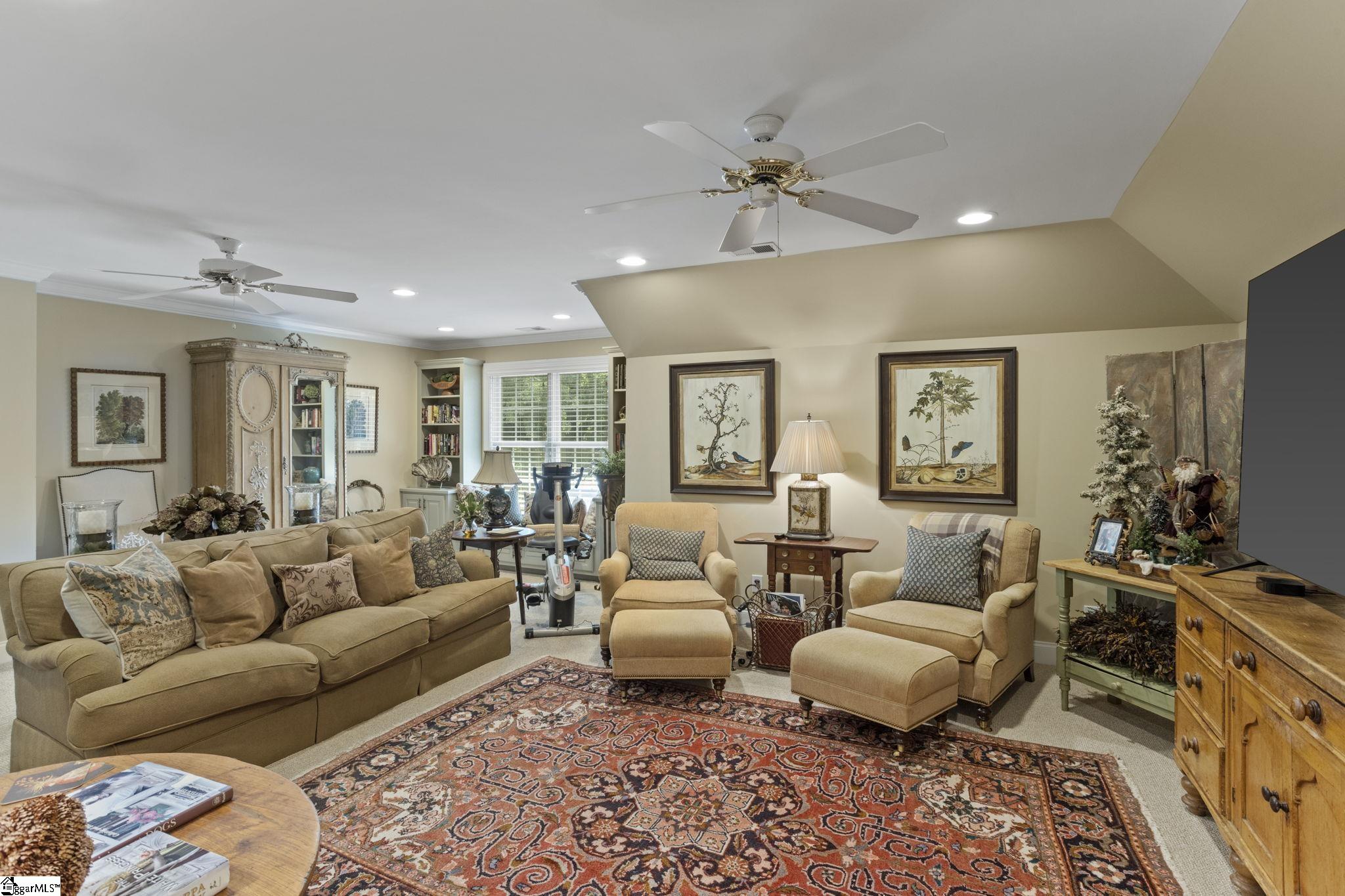 105 Red Branch Lane Simpsonville, SC 29681