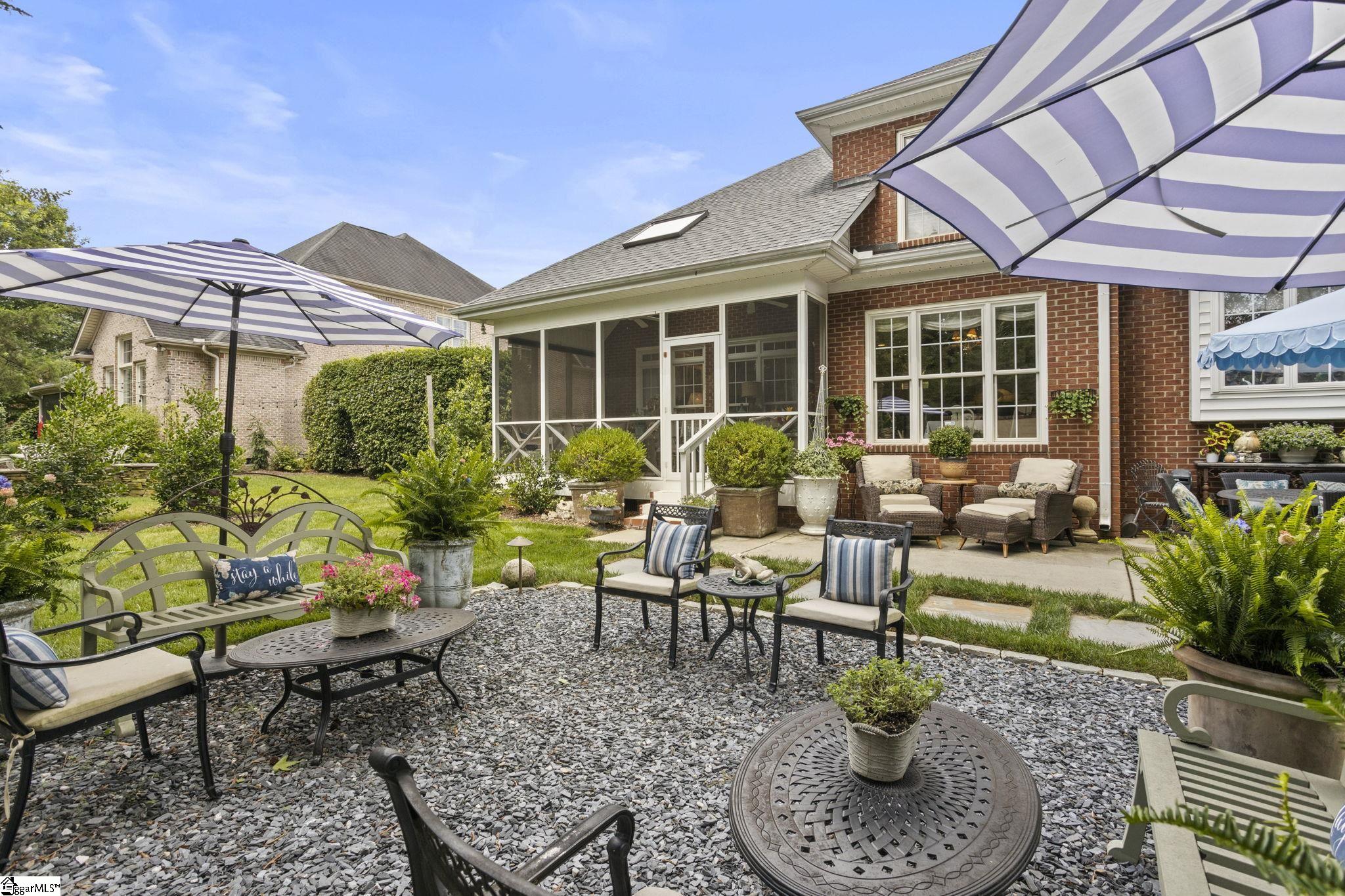 105 Red Branch Lane Simpsonville, SC 29681