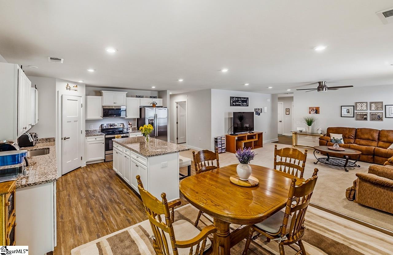 302 Stockland Trail Fountain Inn, SC 29644