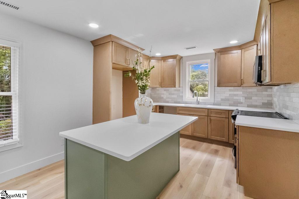 208 Crestone Drive Greenville, SC 29611