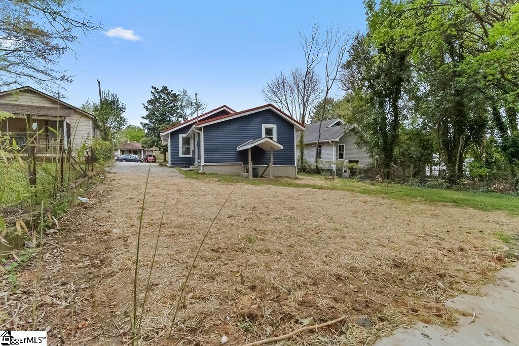 208 Crestone Drive Greenville, SC 29611