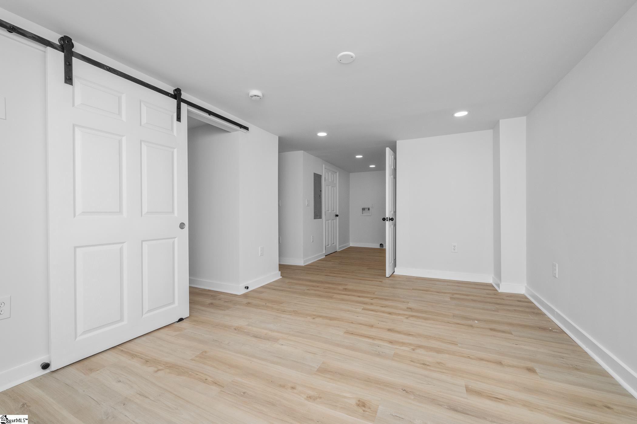 10 Valley View Lane Greenville, SC 29605