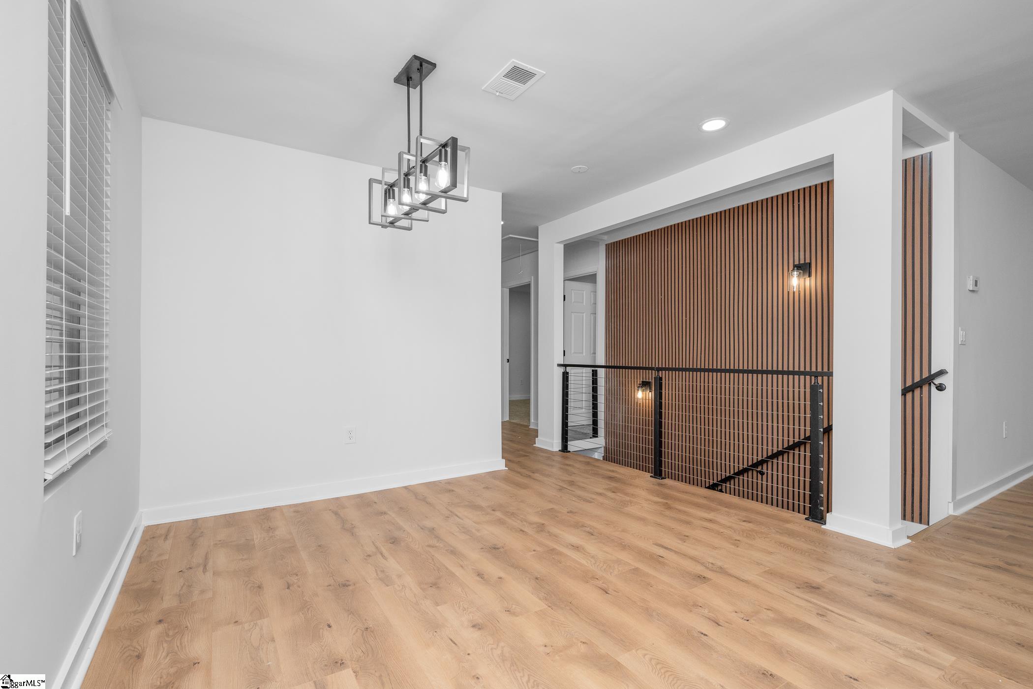10 Valley View Lane Greenville, SC 29605