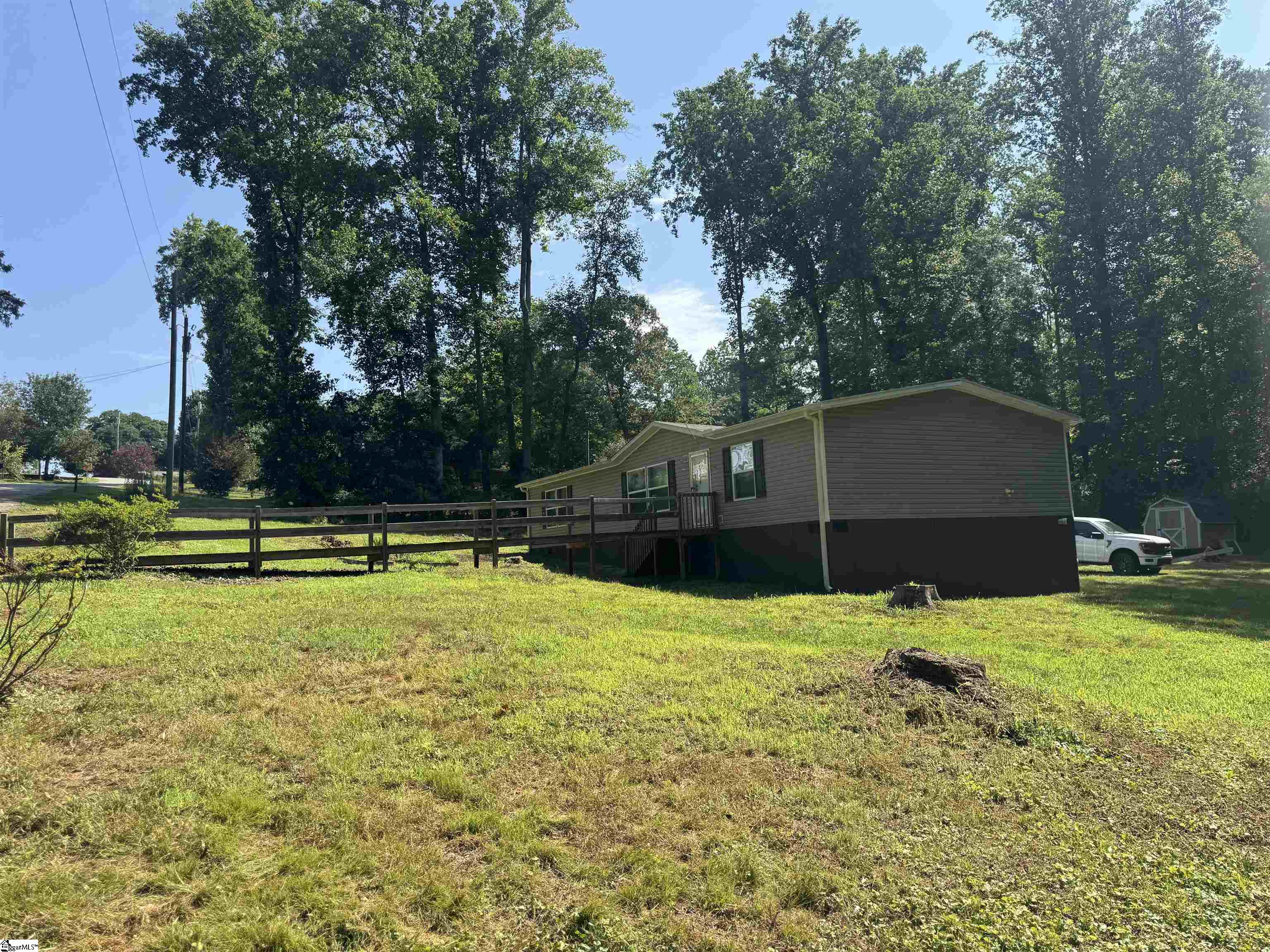 21 Hughes Road Greenville, SC 29611