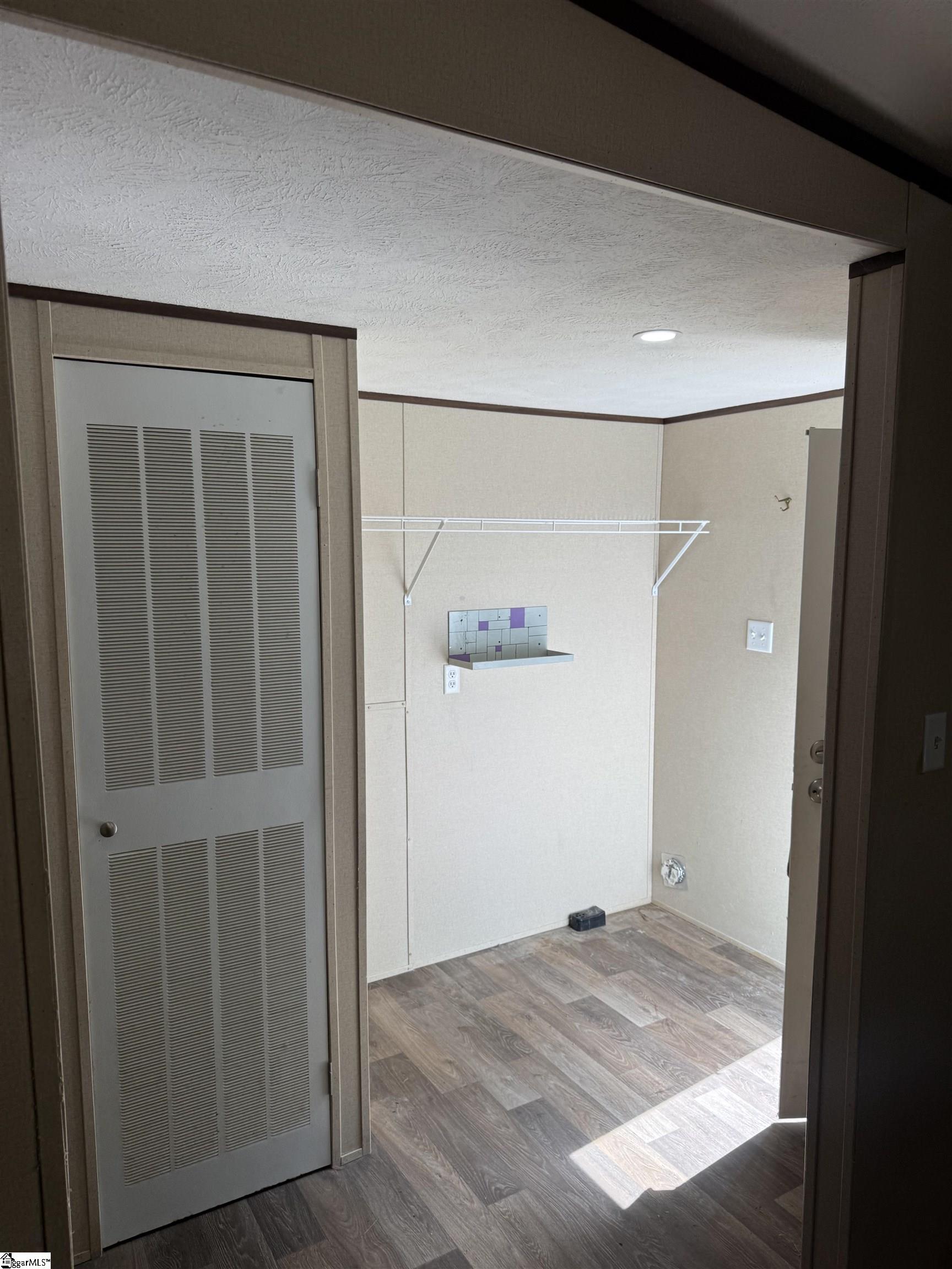 21 Hughes Road Greenville, SC 29611