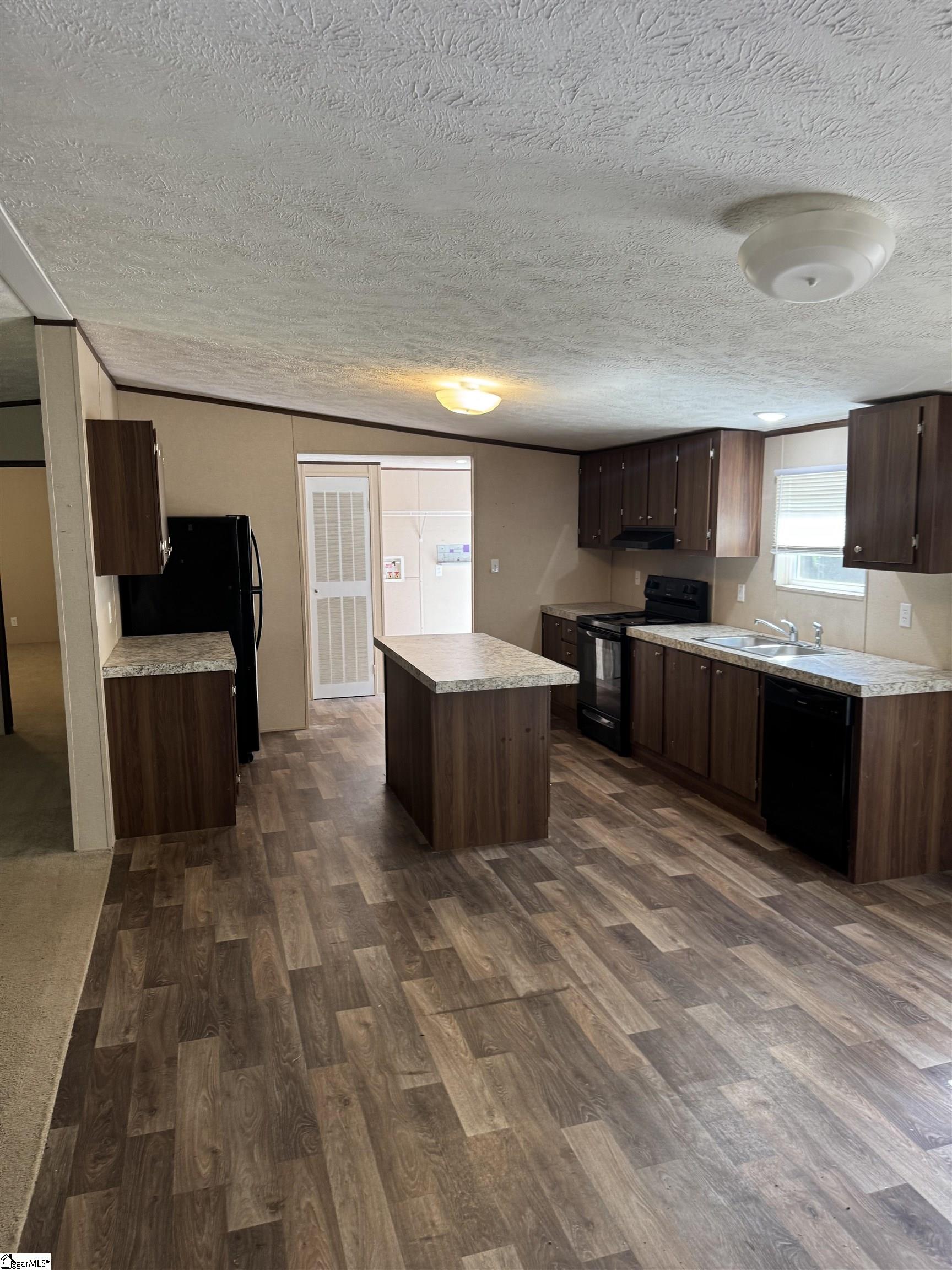 21 Hughes Road Greenville, SC 29611