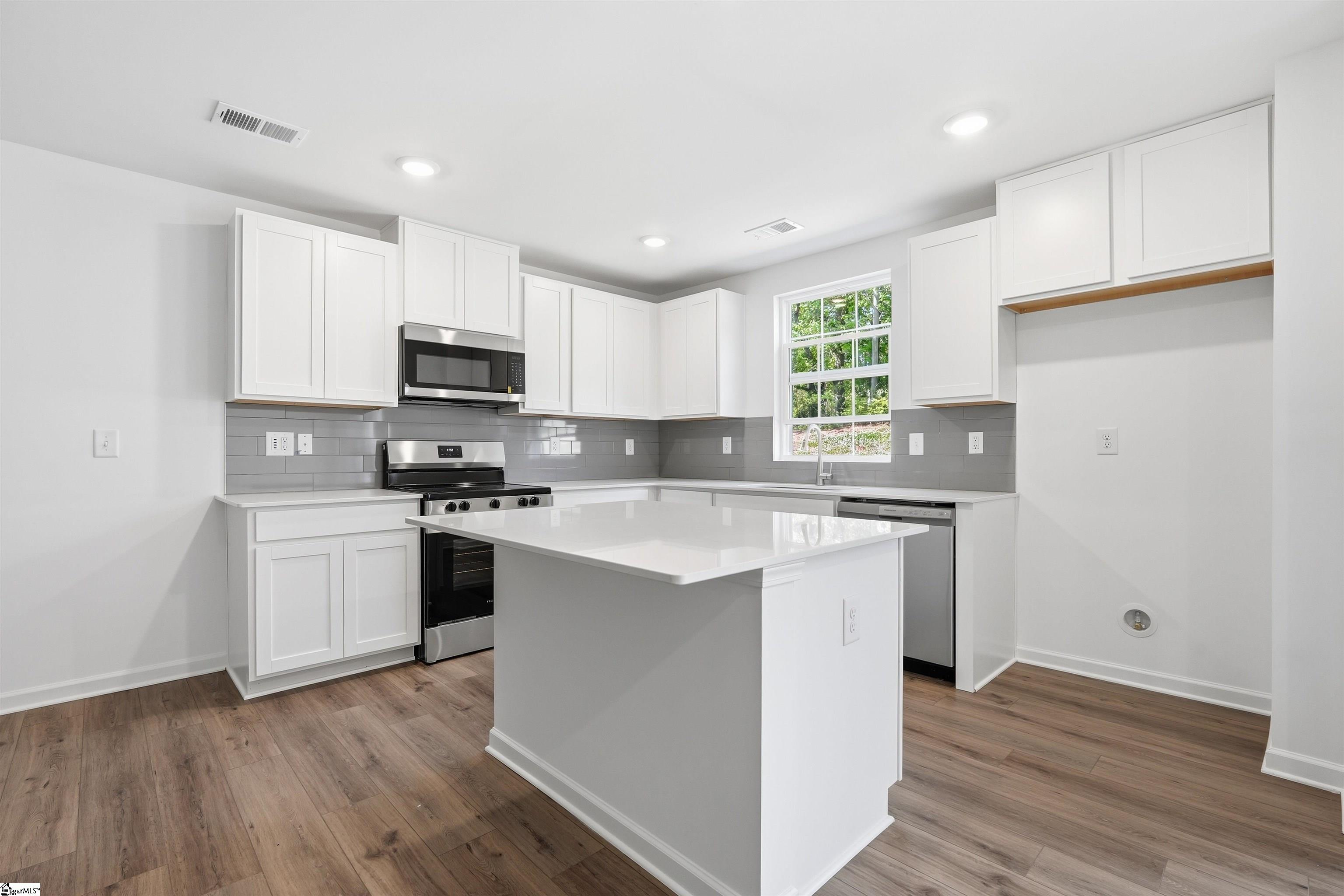 848 Mahaffey Court Spartanburg, SC 29301