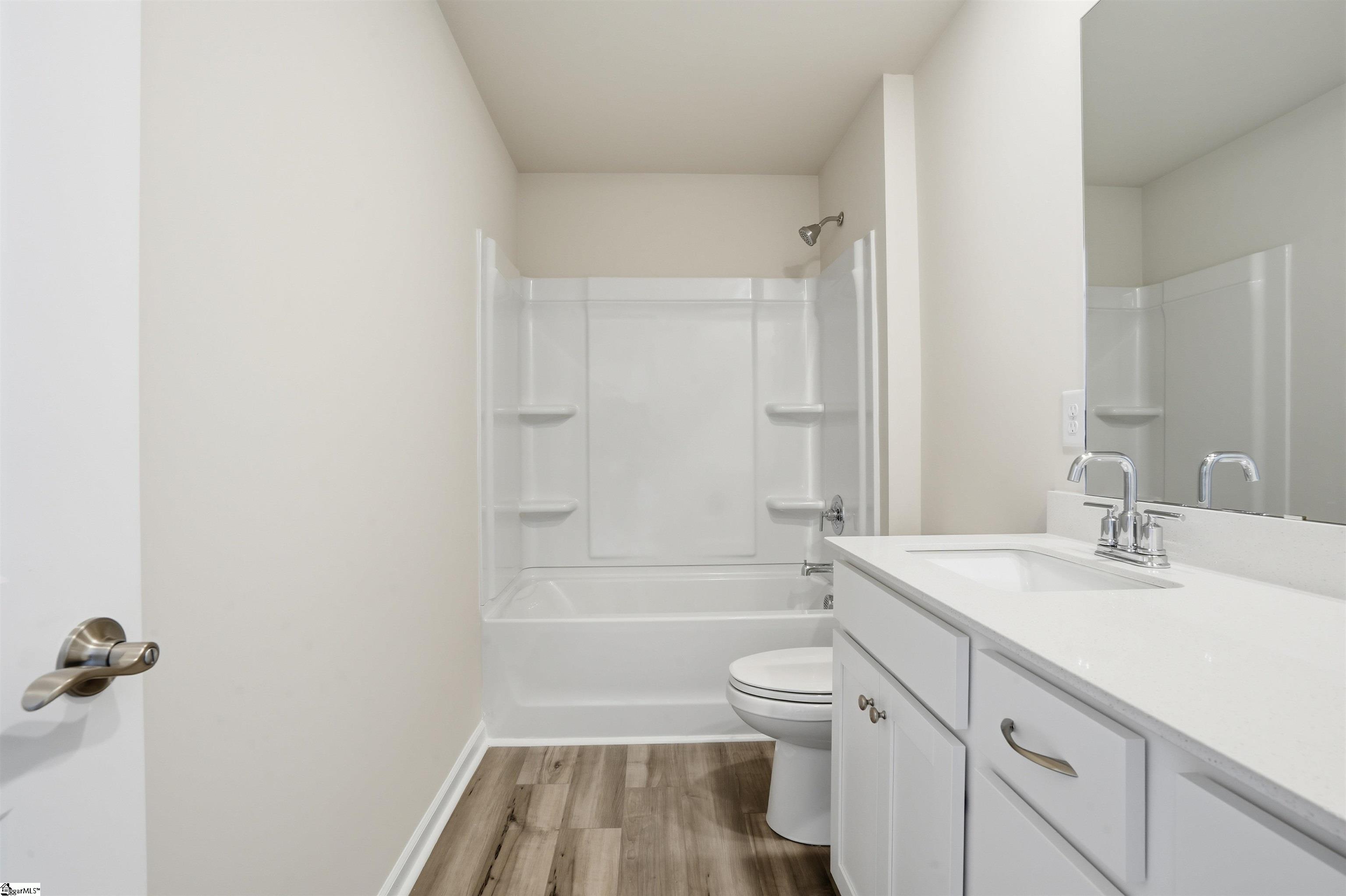 905 Kitson Court Enoree, SC 29335