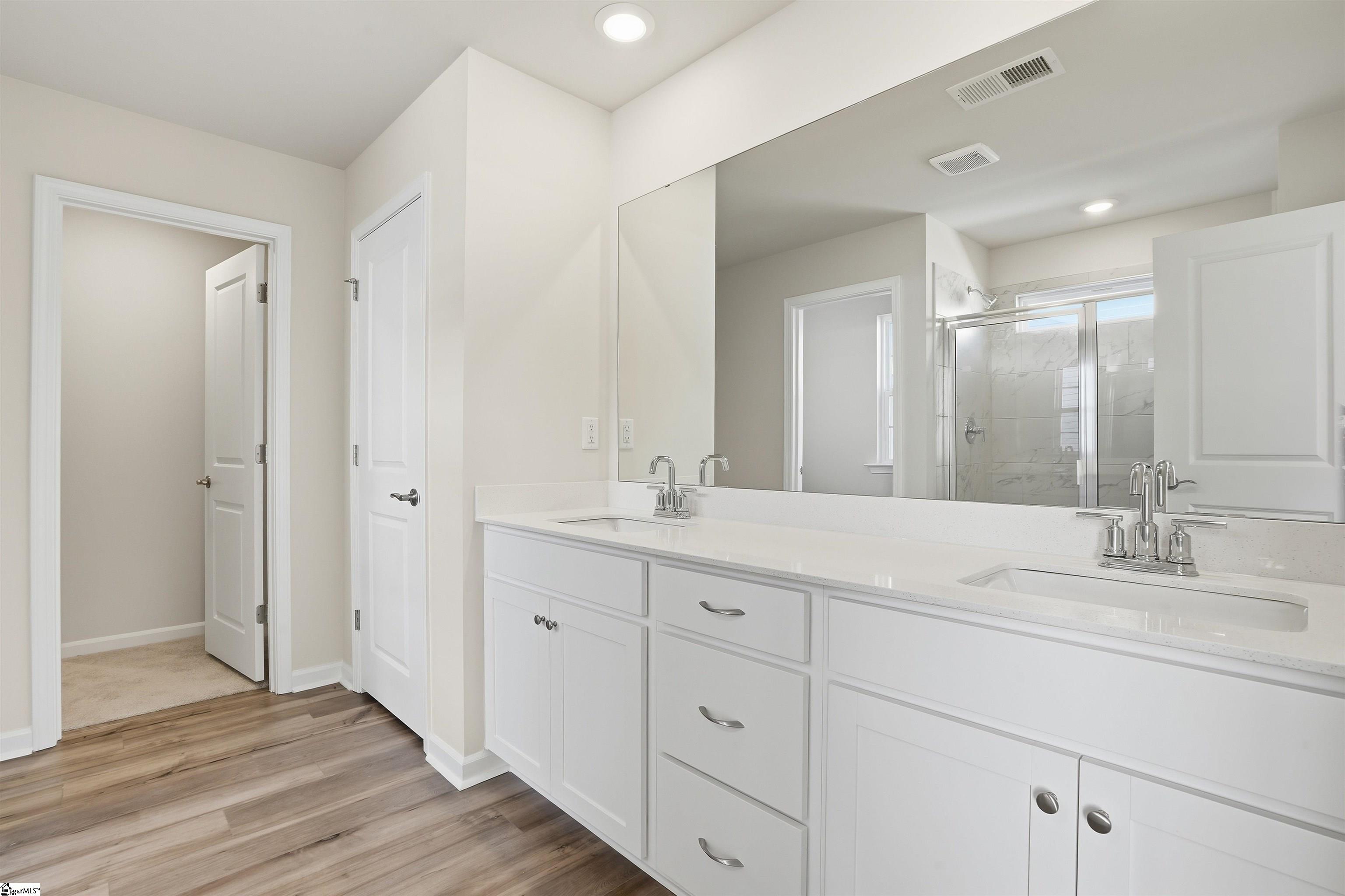 905 Kitson Court Enoree, SC 29335