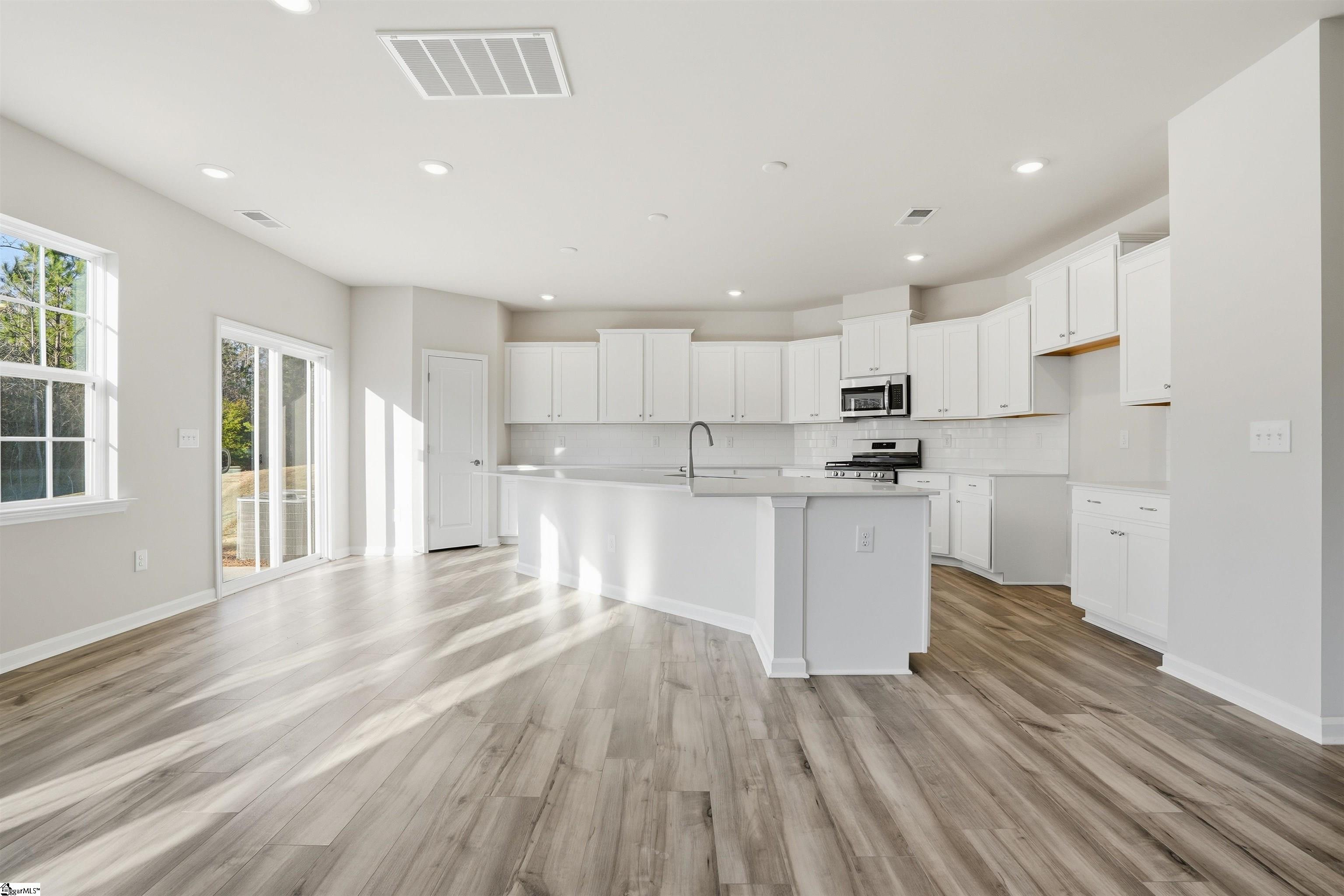 905 Kitson Court Enoree, SC 29335