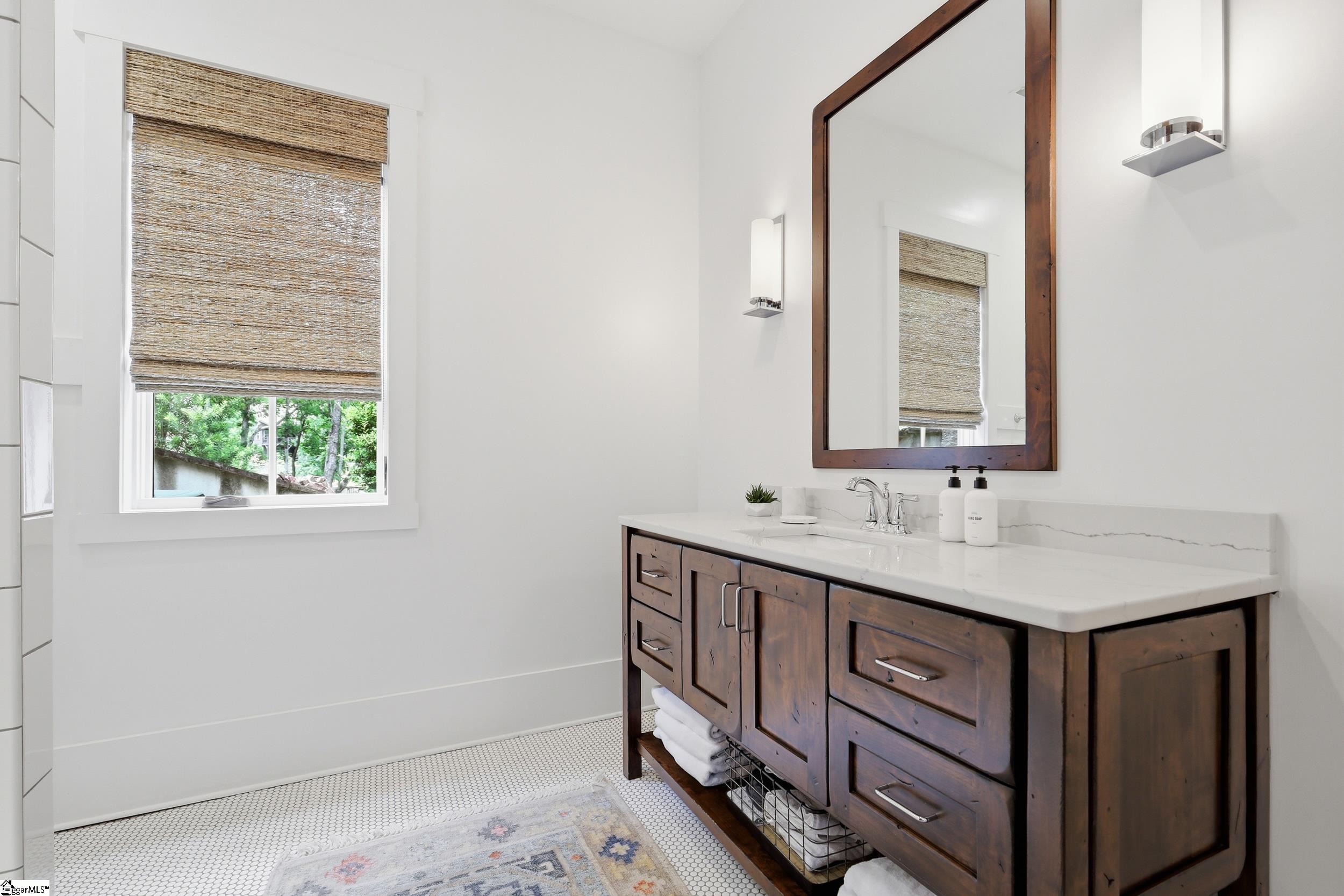 147 S Edgewater Drive Sunset, SC 29685
