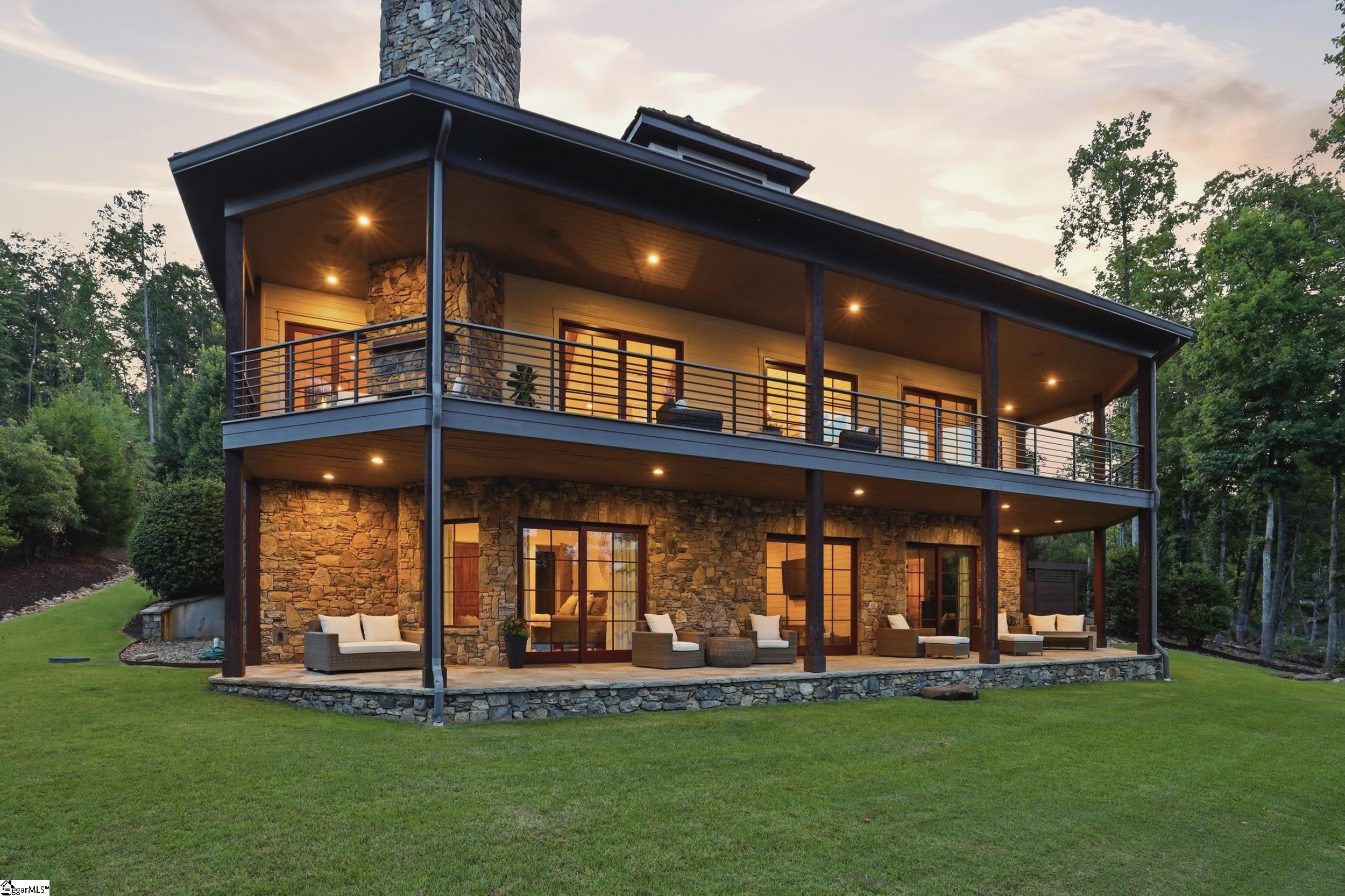 147 S Edgewater Drive Sunset, SC 29685