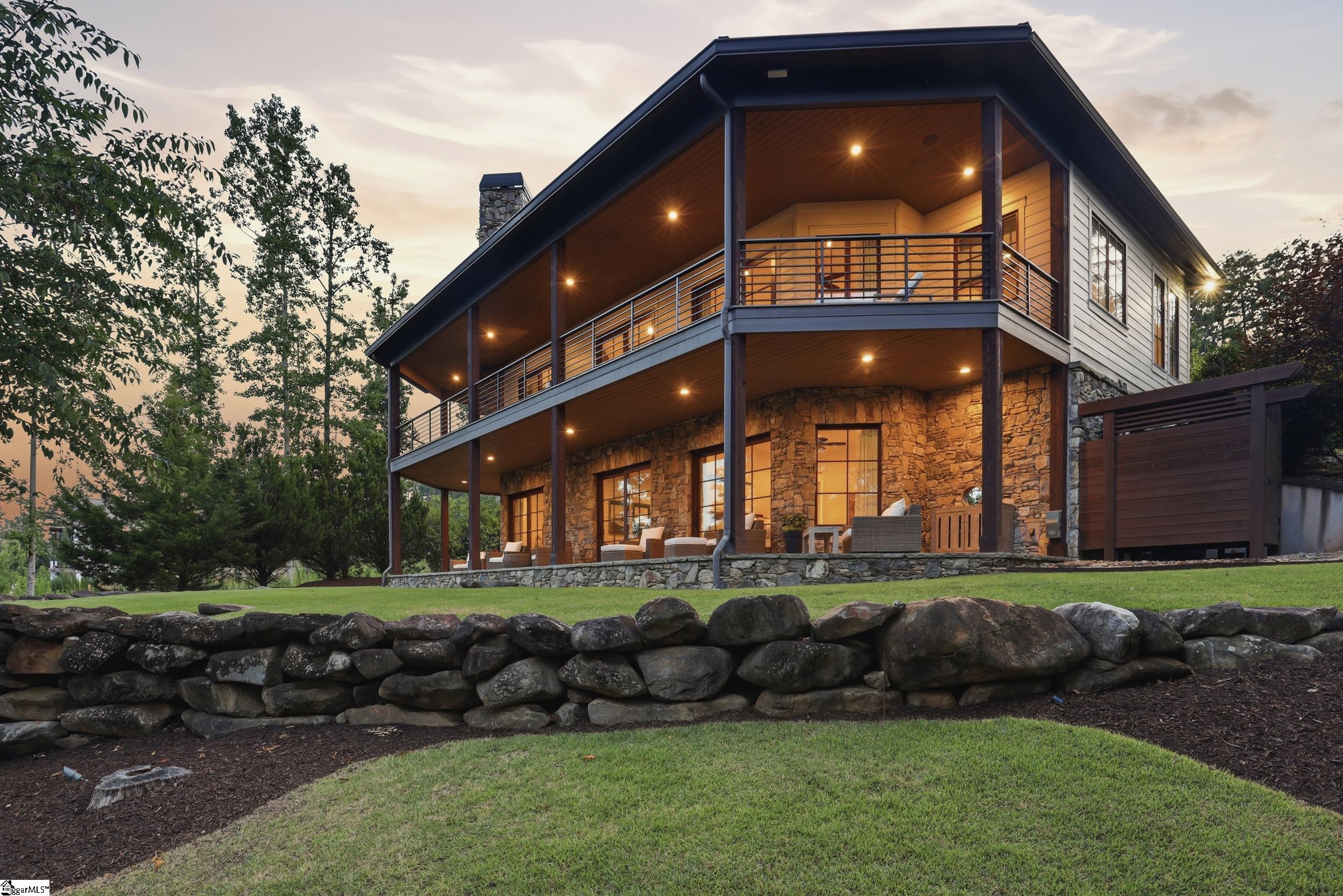 147 S Edgewater Drive Sunset, SC 29685