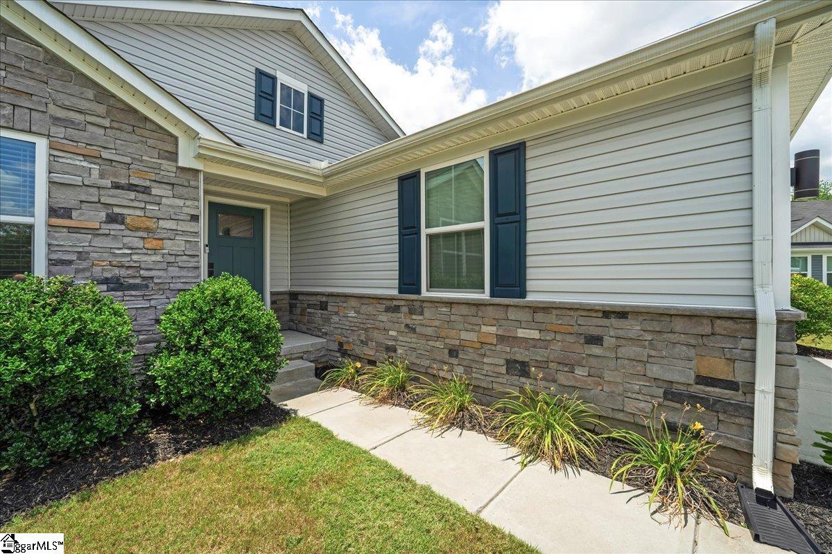 651 Olivia Springs Drive Spartanburg, SC 29302